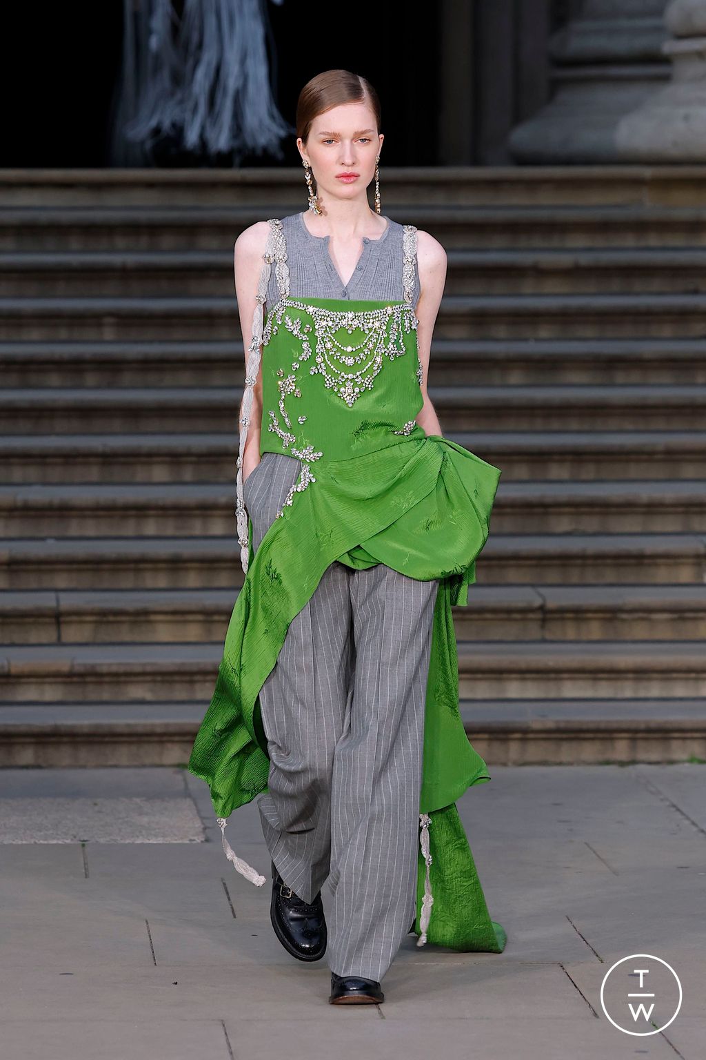 Fashion Week London Spring-Summer 2025 look 33 from the Erdem collection womenswear