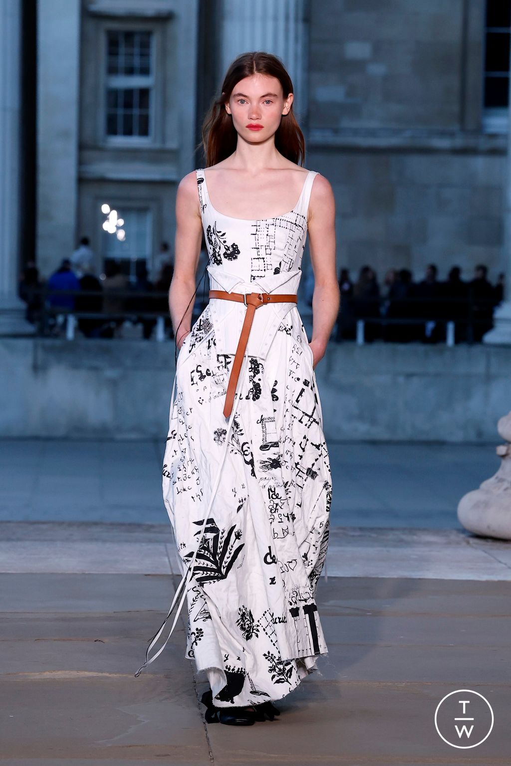 Fashion Week London Spring/Summer 2026 look 15 de la collection Erdem womenswear