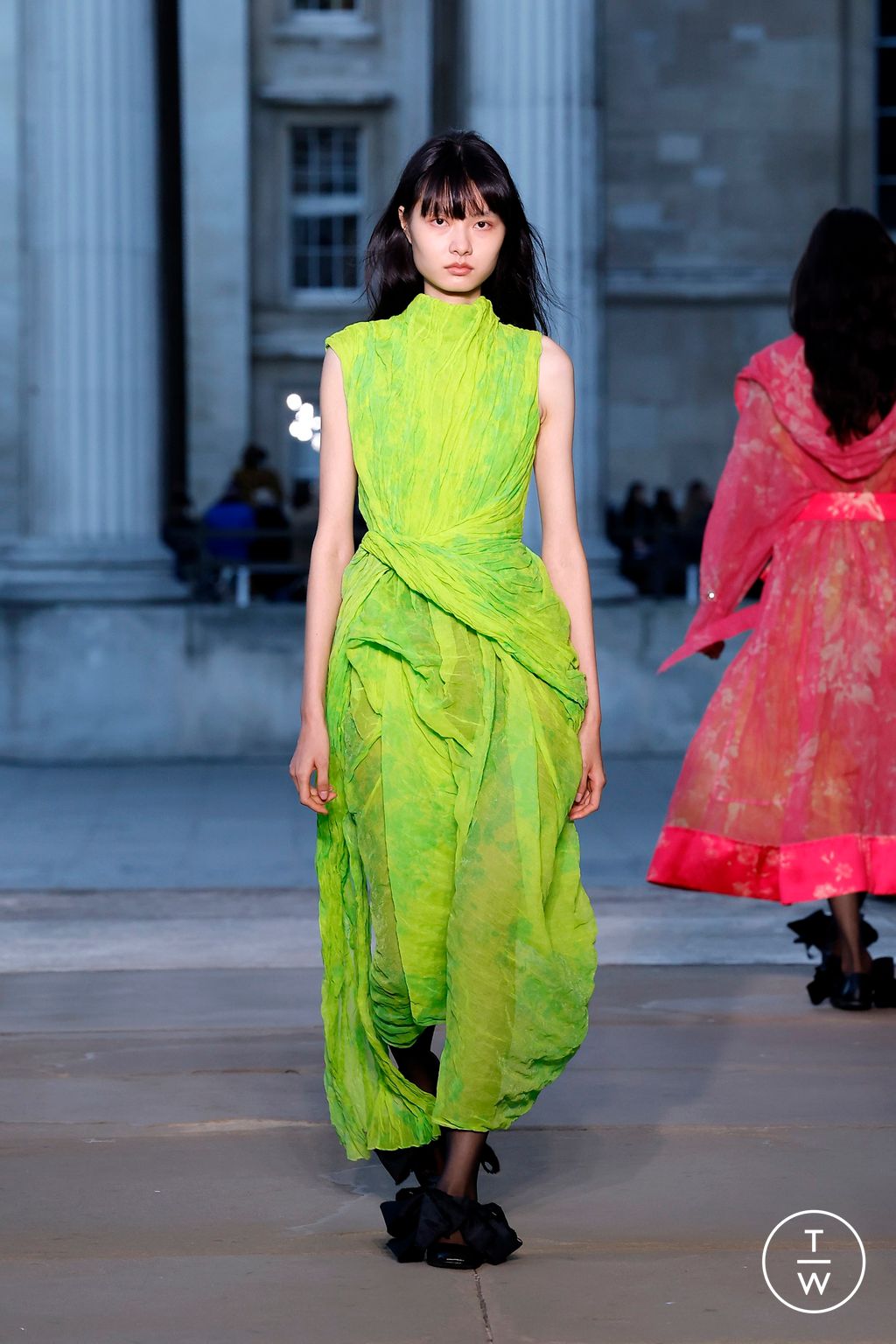 Fashion Week London Spring/Summer 2026 look 30 from the Erdem collection womenswear