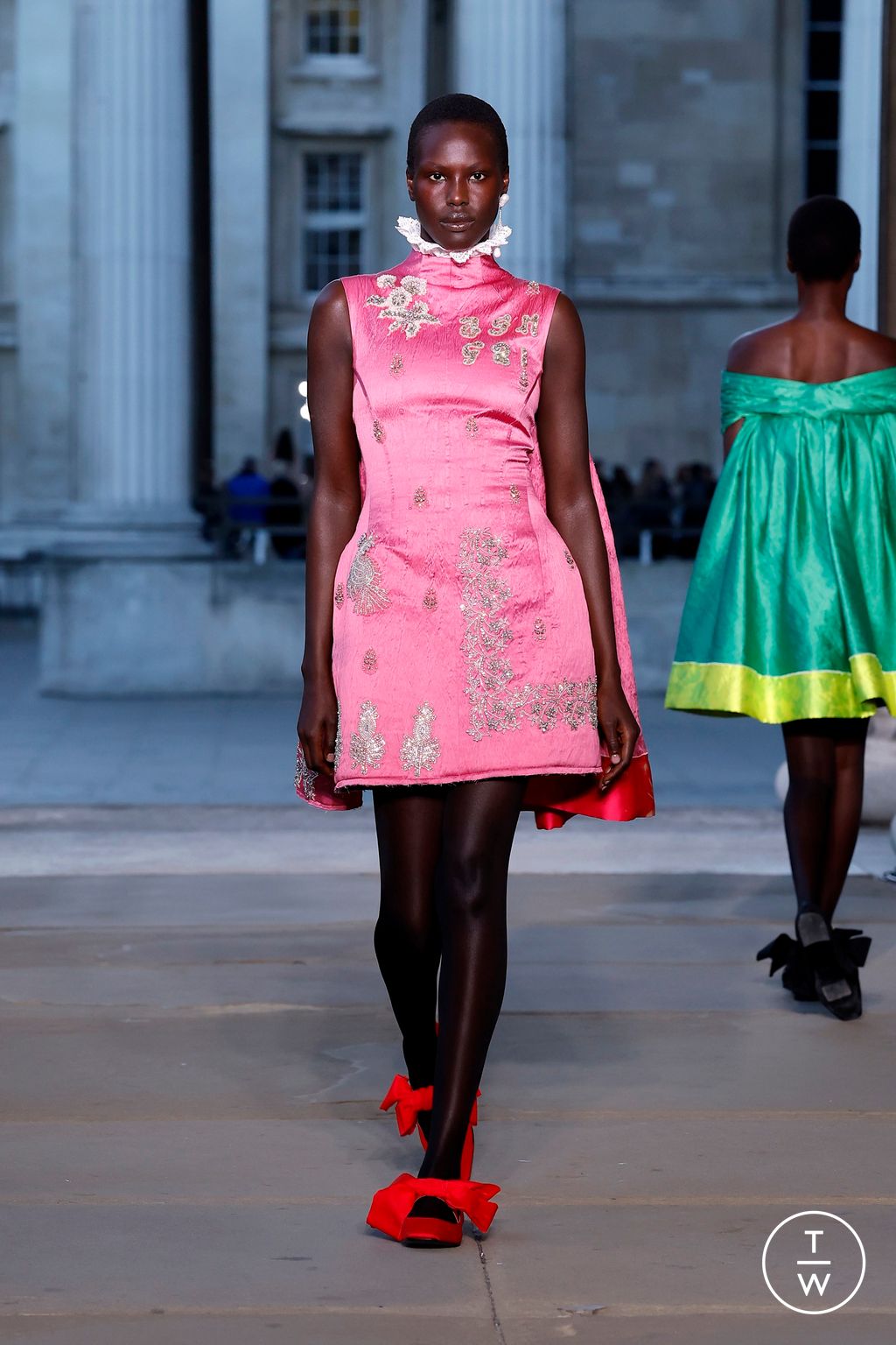 Fashion Week London Spring/Summer 2026 look 35 from the Erdem collection womenswear