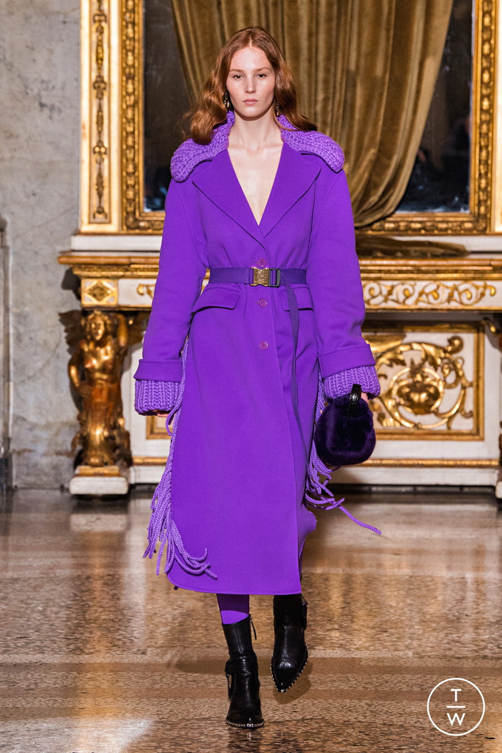 Fashion Week Milan Fall/Winter 2021 look 21 from the Ermanno Scervino collection womenswear