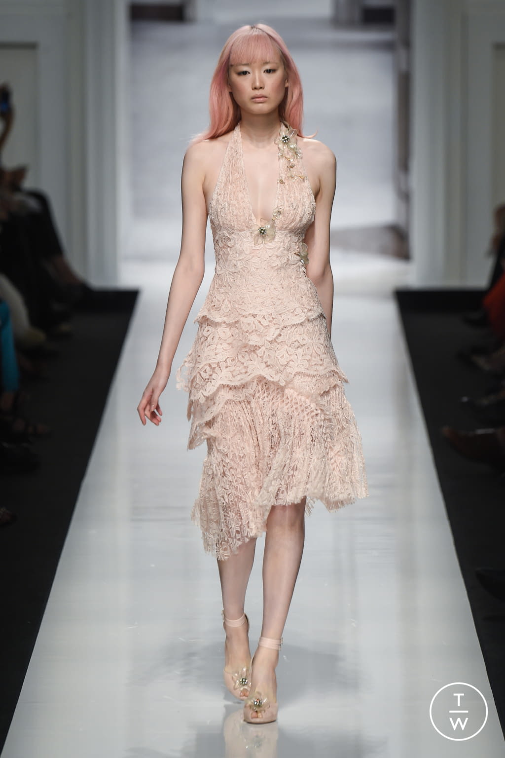 Fashion Week Milan Spring/Summer 2017 look 9 from the Ermanno Scervino collection womenswear