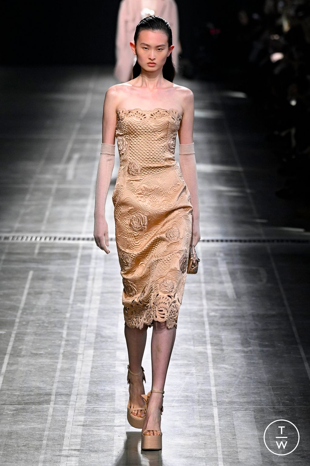 Fashion Week Milan Fall/Winter 2024 look 31 from the Ermanno Scervino collection 女装
