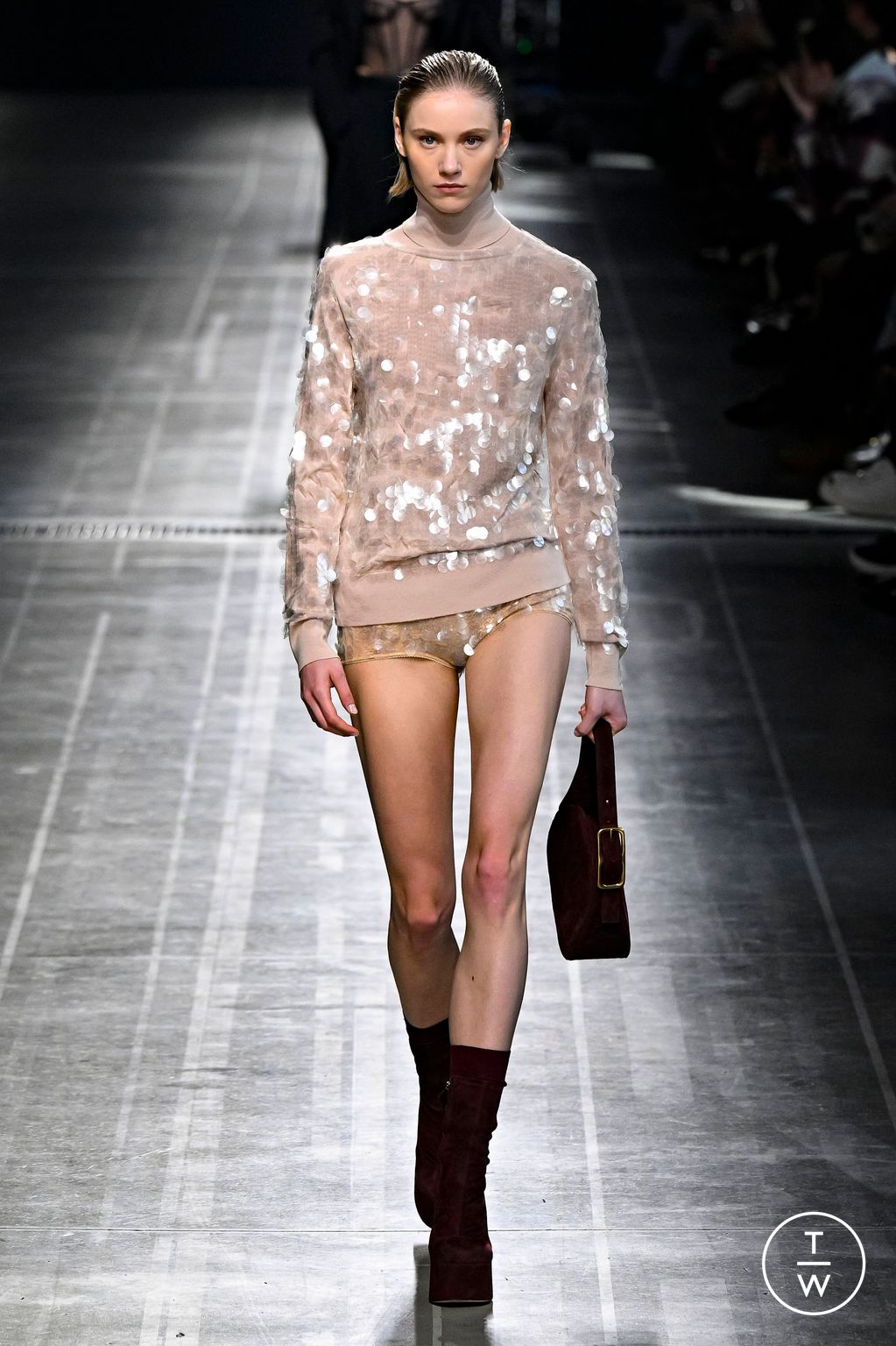 Fashion Week Milan Fall/Winter 2024 look 39 from the Ermanno Scervino collection womenswear