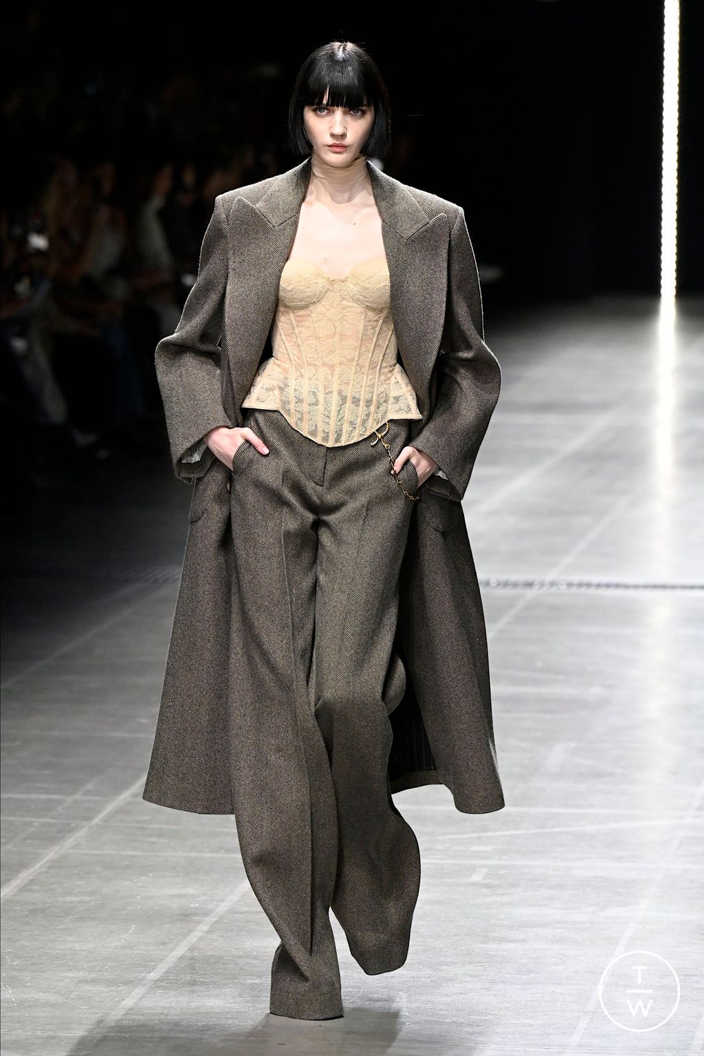 Fashion Week Milan Fall/Winter 2025 look 1 from the Ermanno Scervino collection womenswear