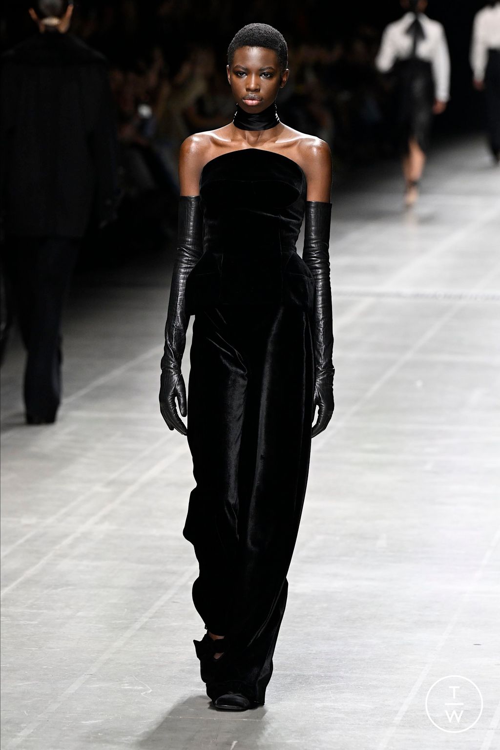 Fashion Week Milan Fall/Winter 2025 look 47 from the Ermanno Scervino collection womenswear