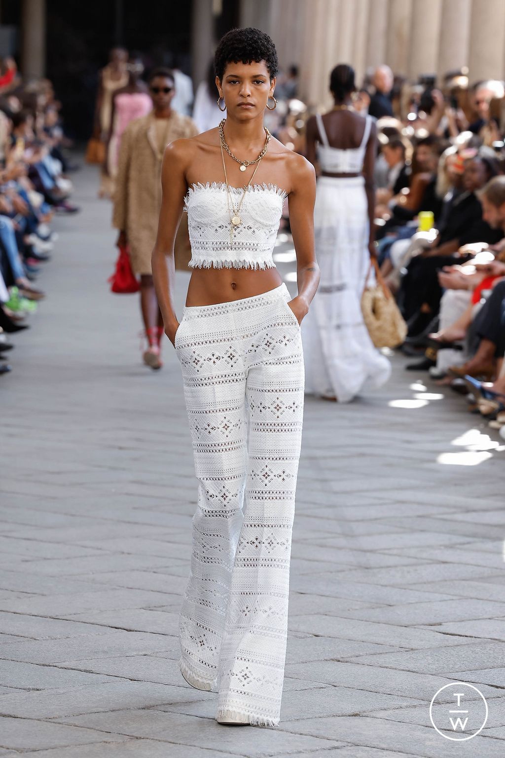 Fashion Week Milan Spring/Summer 2024 look 9 from the Ermanno Scervino collection womenswear