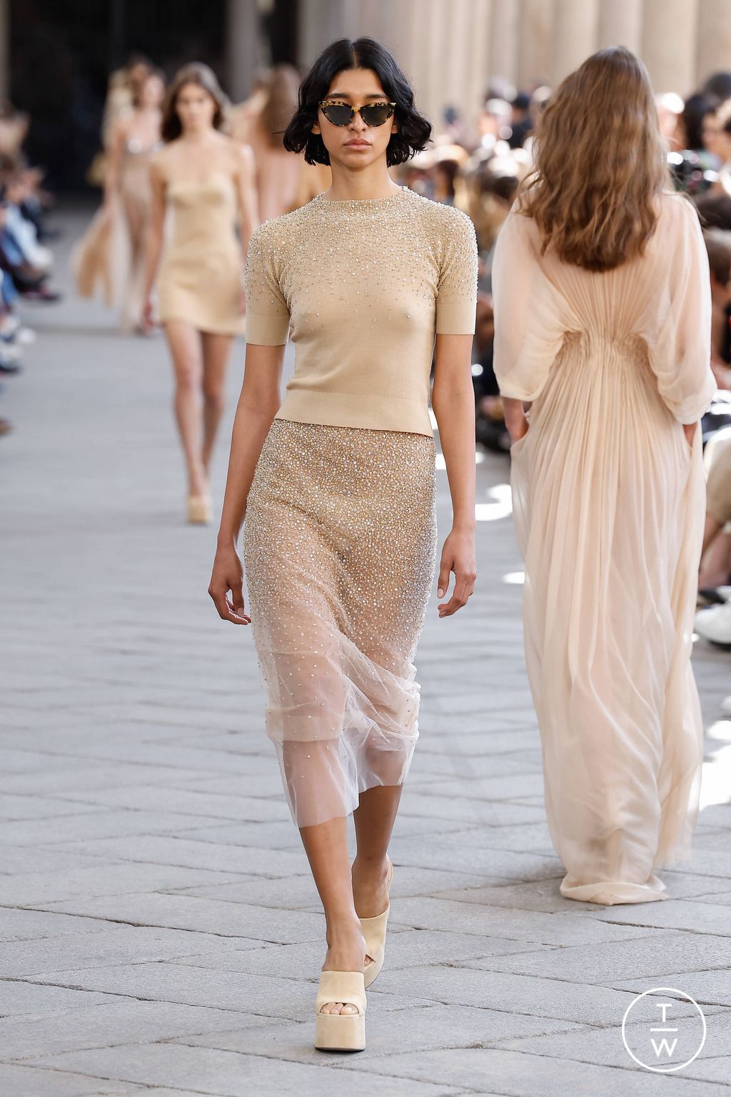 Fashion Week Milan Spring/Summer 2024 look 22 de la collection Ermanno Scervino womenswear