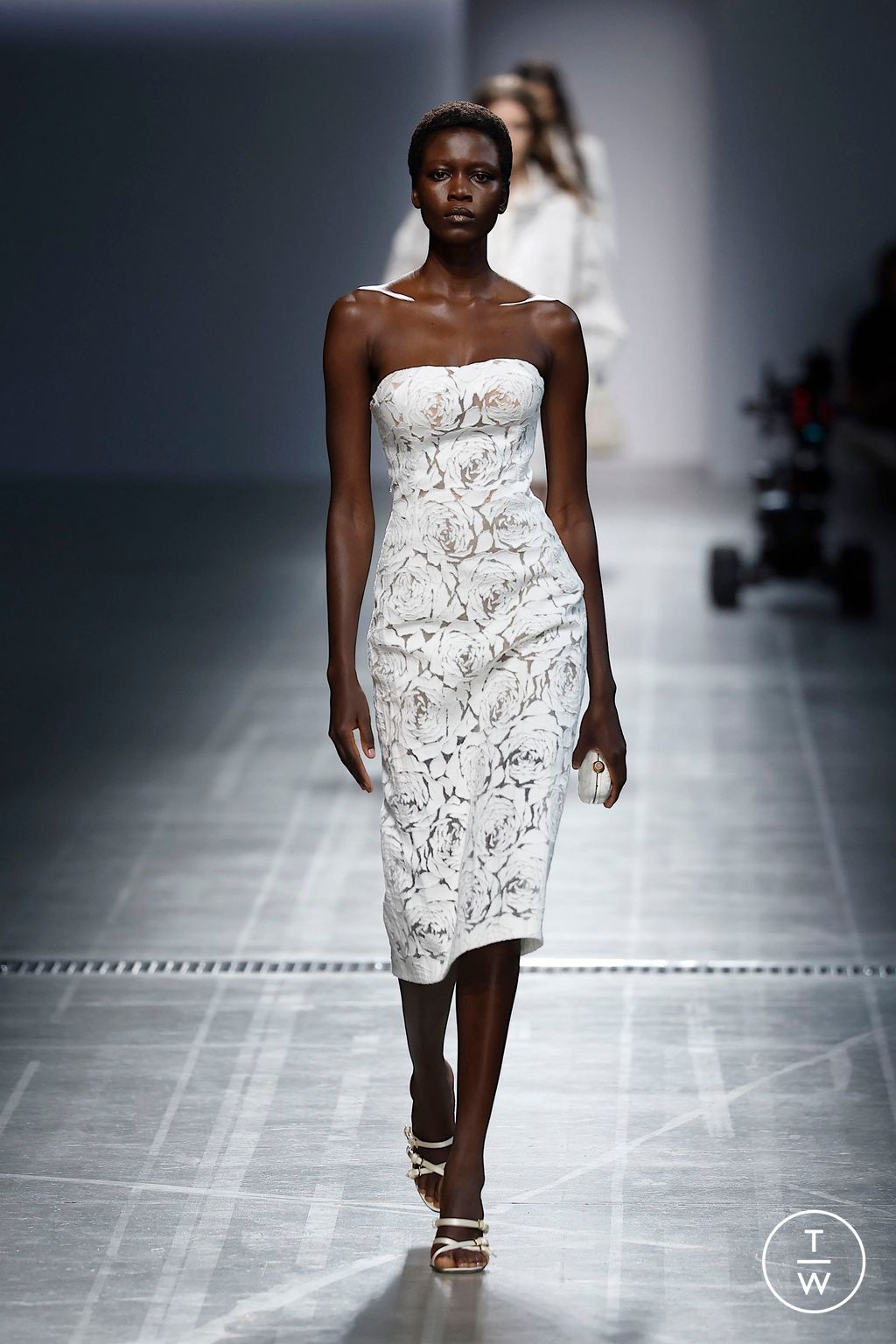 Fashion Week Milan Spring/Summer 2025 look 2 from the Ermanno Scervino collection womenswear