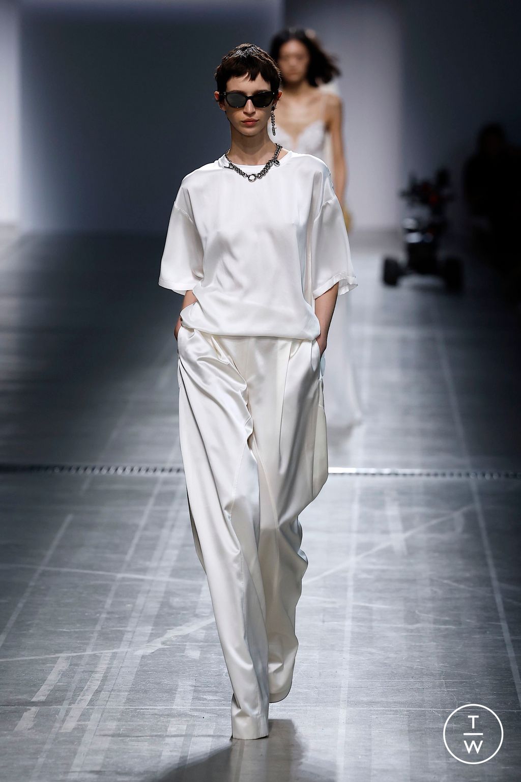Fashion Week Milan Spring/Summer 2025 look 8 from the Ermanno Scervino collection womenswear