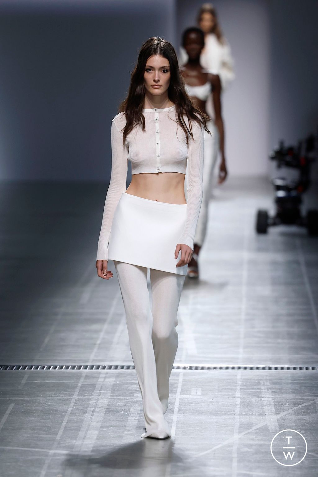 Fashion Week Milan Spring/Summer 2025 look 12 from the Ermanno Scervino collection womenswear