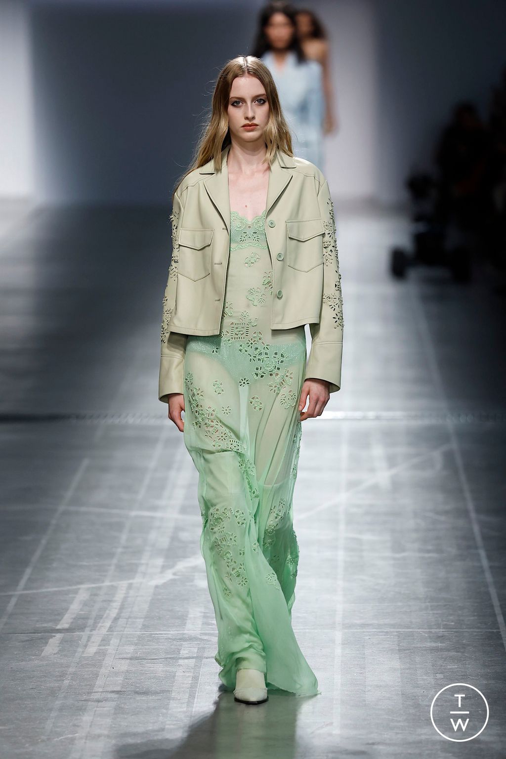 Fashion Week Milan Spring-Summer 2025 look 33 from the Ermanno Scervino collection womenswear