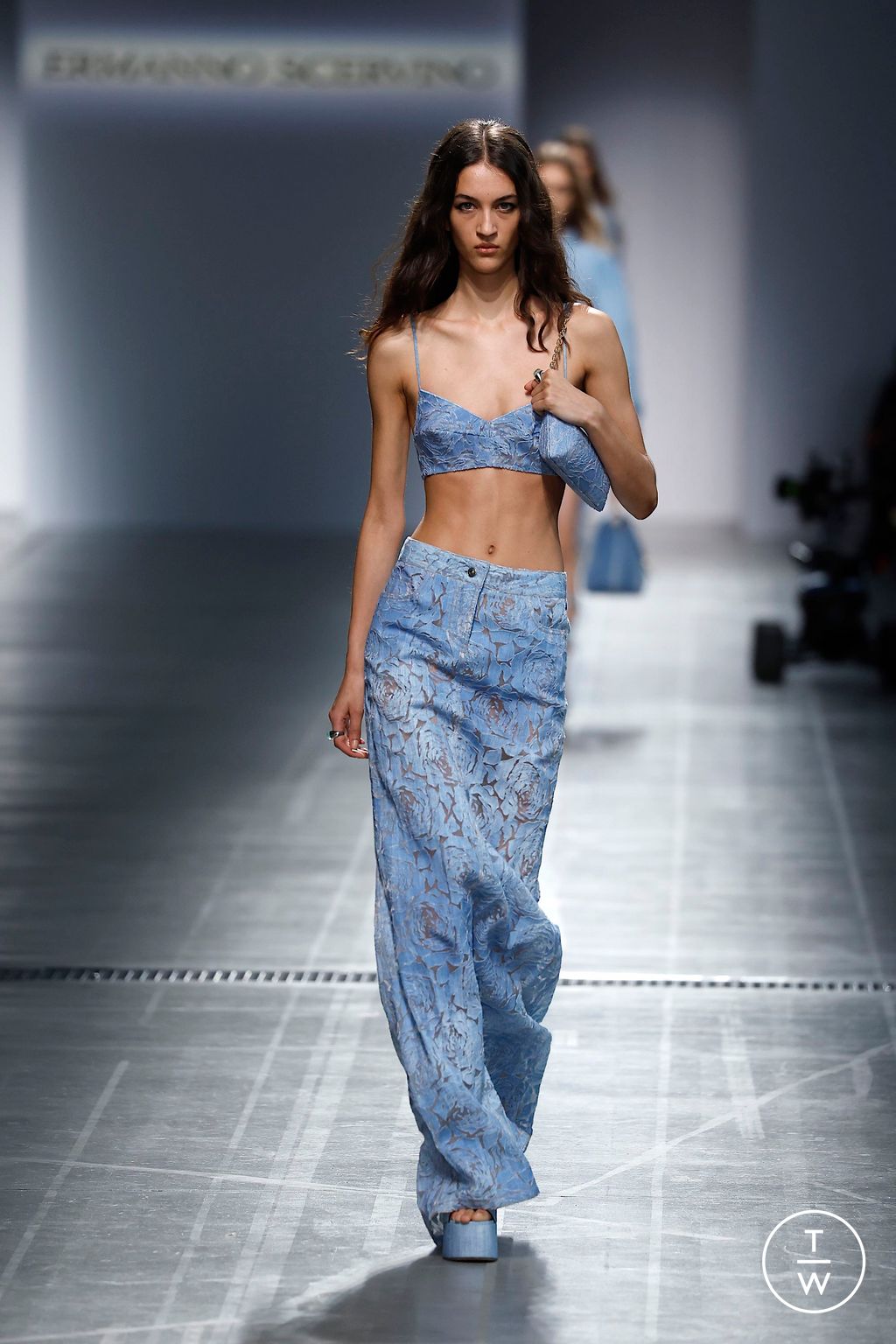 Fashion Week Milan Spring/Summer 2025 look 37 from the Ermanno Scervino collection womenswear