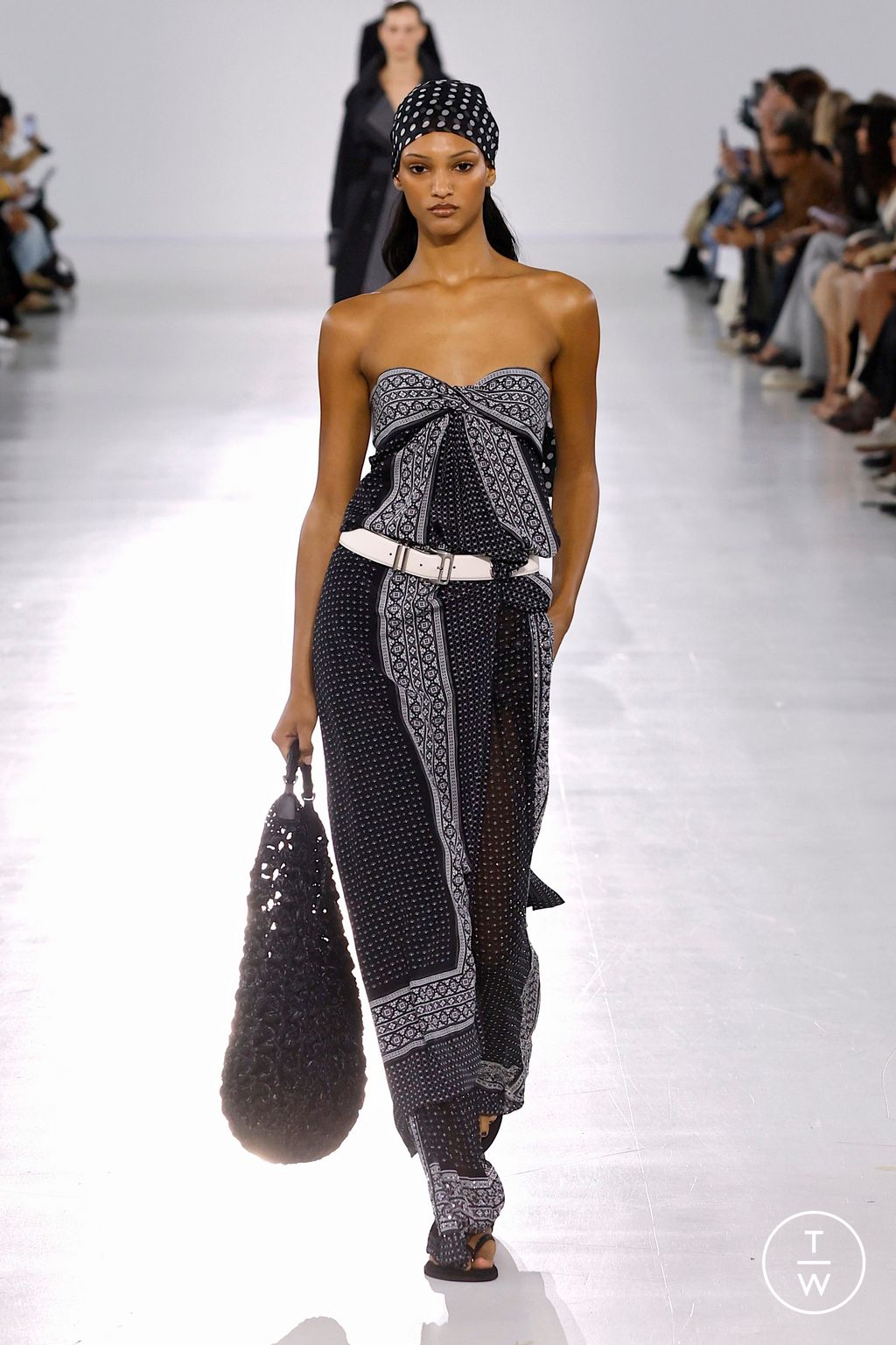Fashion Week Milan Spring/Summer 2026 look 7 from the Ermanno Scervino collection womenswear