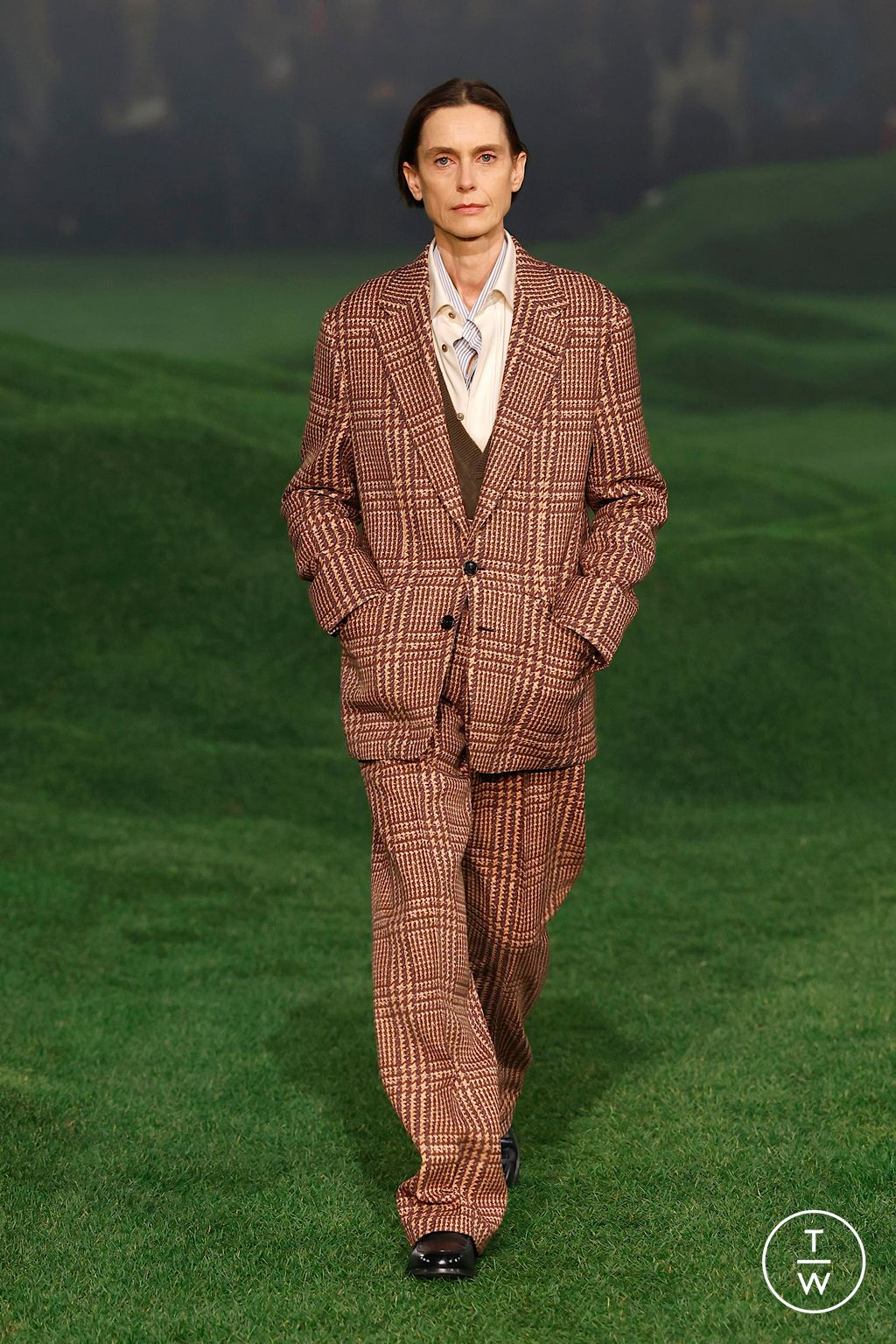 Fashion Week Milan Fall/Winter 2025 look 24 de la collection ZEGNA menswear