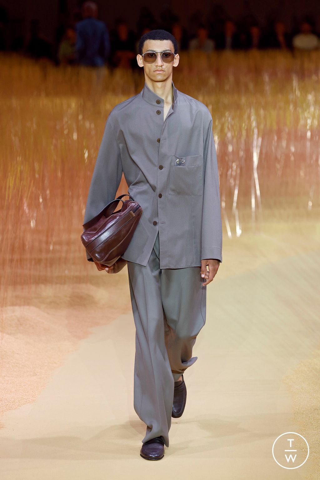 Fashion Week Milan Spring-Summer 2025 look 10 from the ZEGNA collection menswear