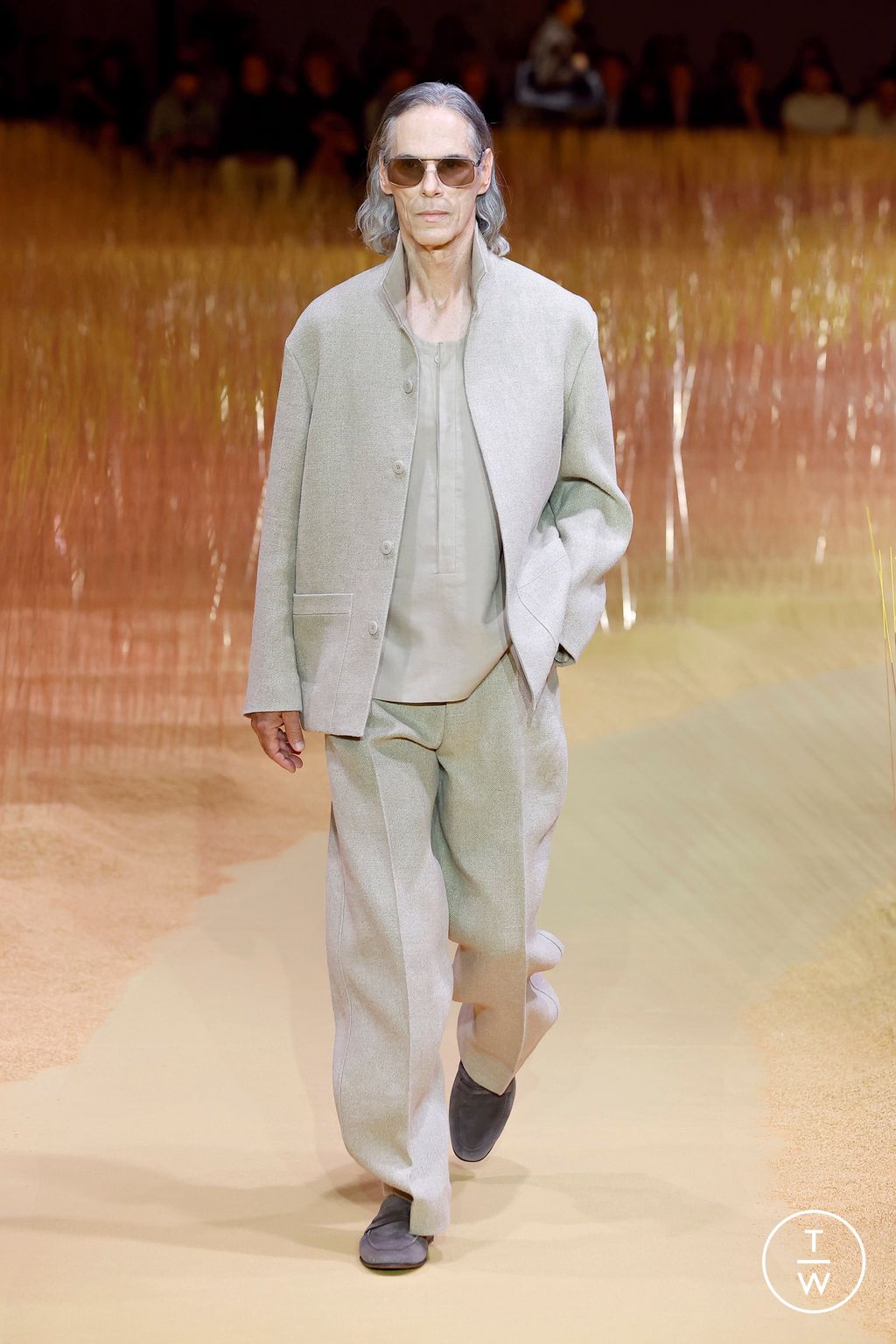 Fashion Week Milan Spring/Summer 2025 look 15 from the ZEGNA collection 男装