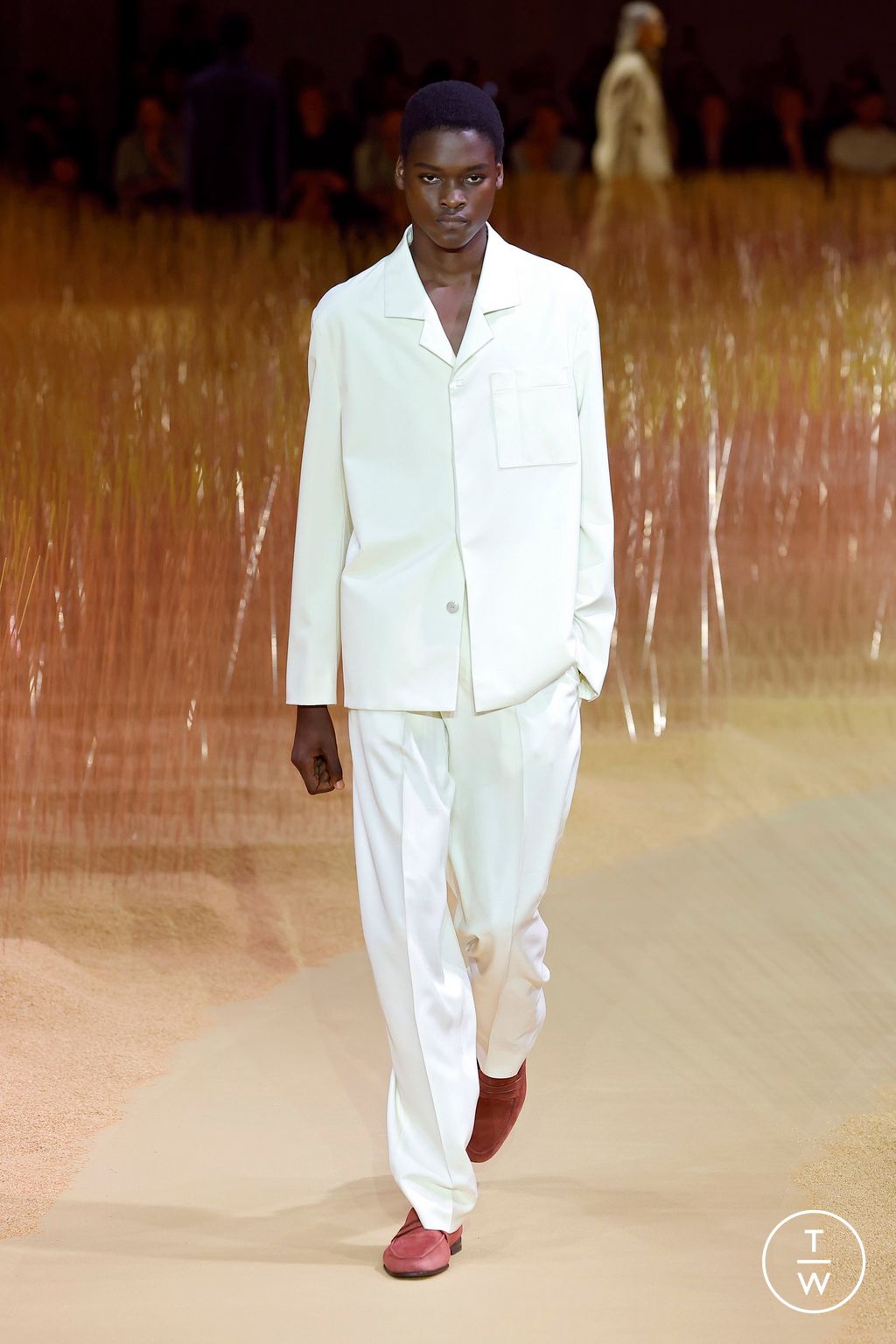 Fashion Week Milan Spring-Summer 2025 look 18 from the ZEGNA collection menswear