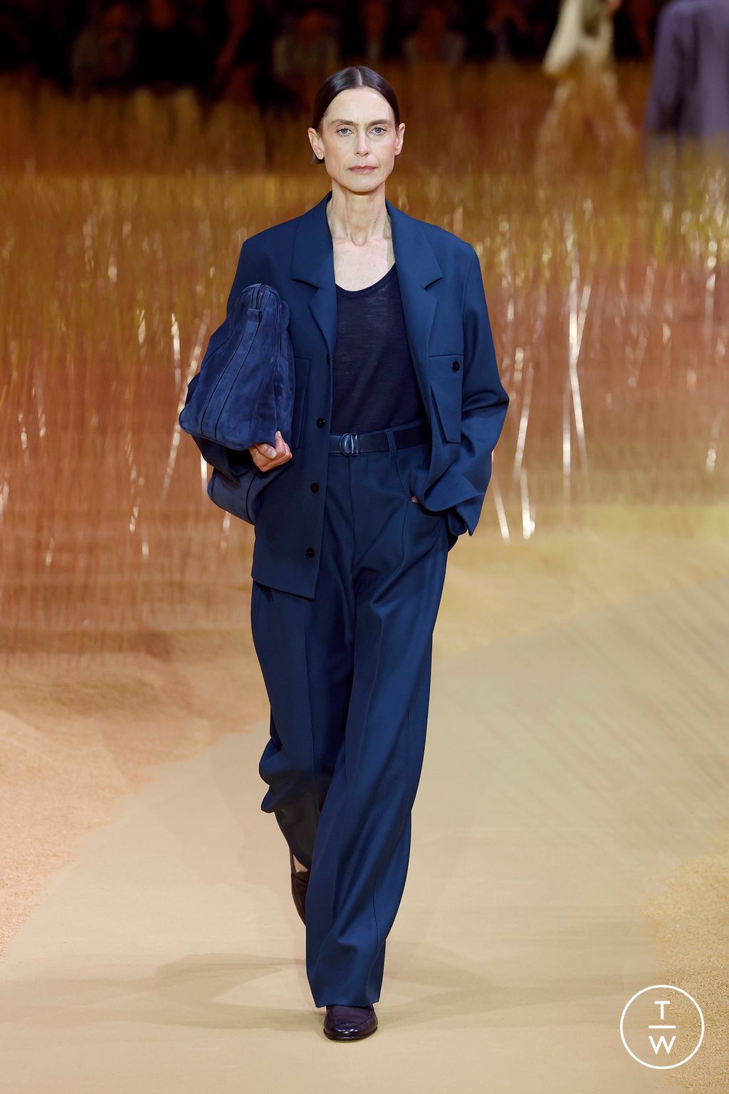 Fashion Week Milan Spring-Summer 2025 look 19 from the ZEGNA collection menswear