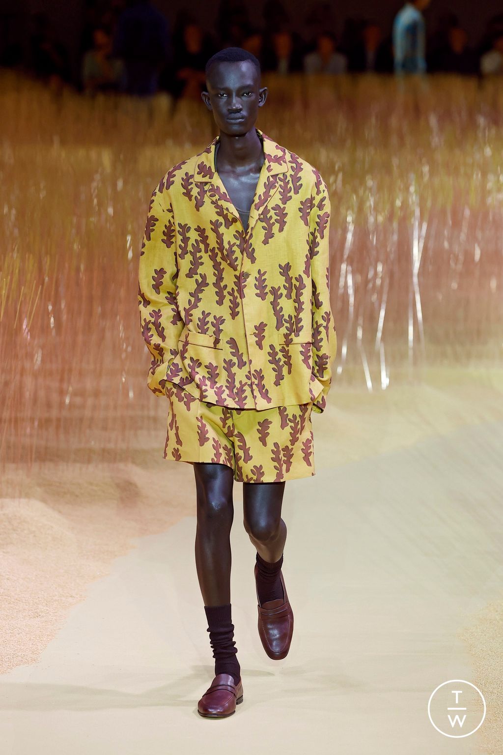 Fashion Week Milan Spring-Summer 2025 look 30 from the ZEGNA collection 男装