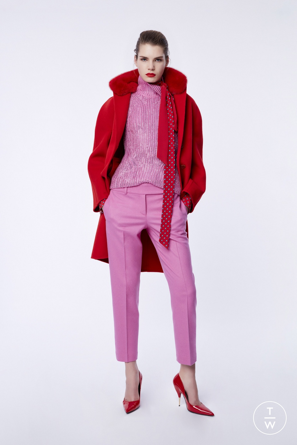 Fashion Week Milan Pre-Fall 2019 look 9 from the Ermanno Scervino collection womenswear
