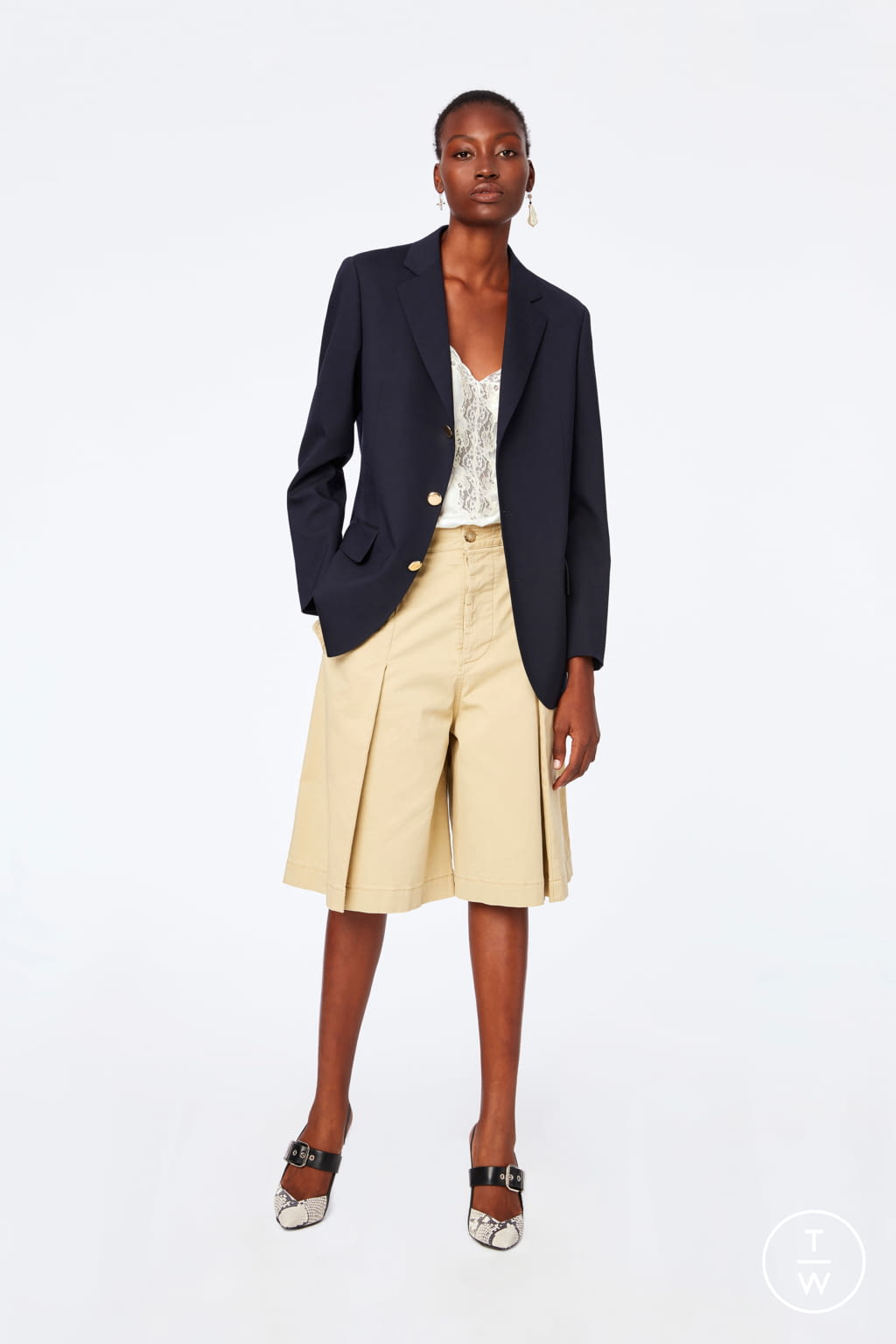 Fashion Week Milan Resort 2020 look 18 from the Ermanno Scervino collection womenswear