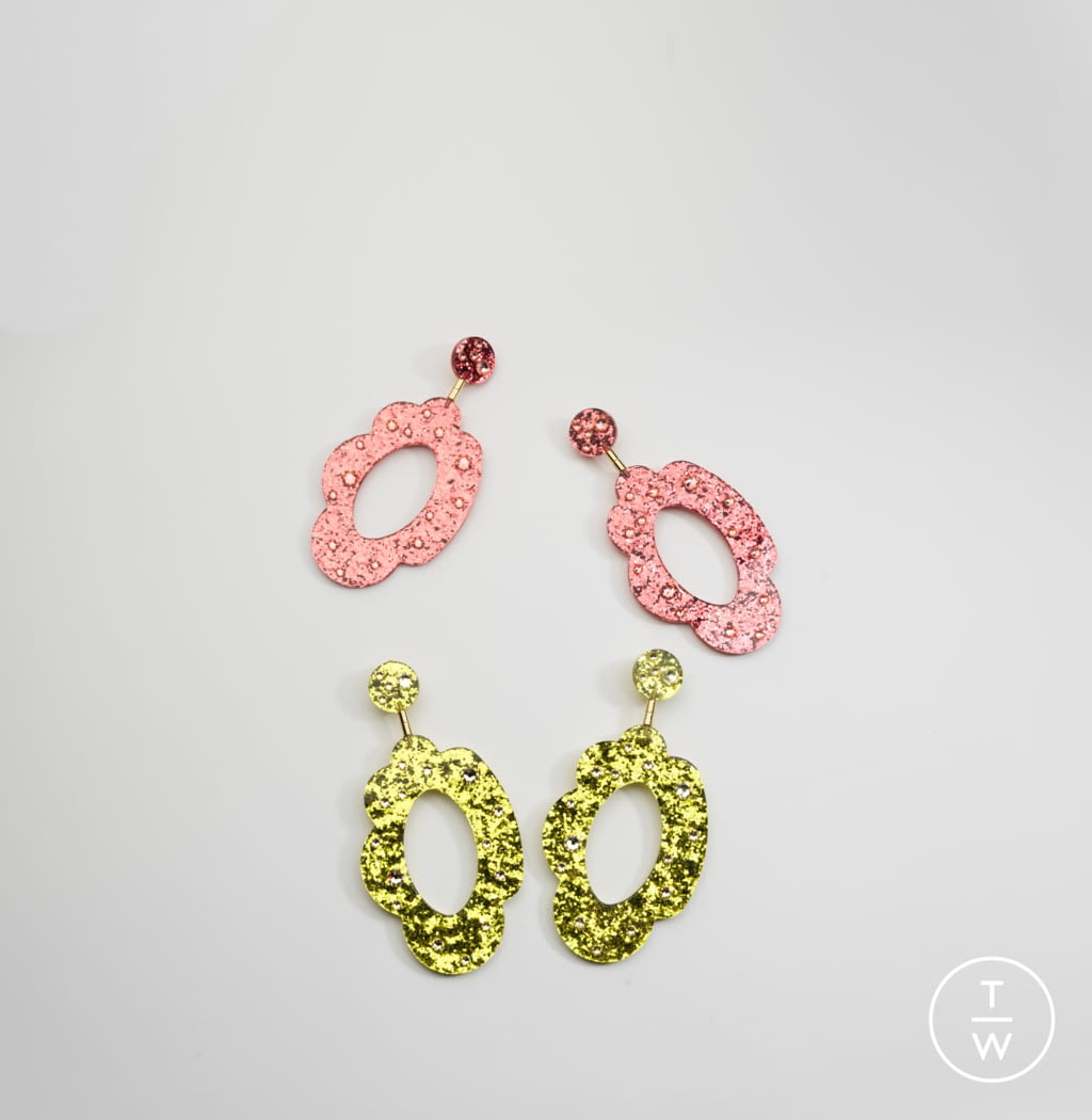 Fashion Week New York Spring/Summer 2019 look 71 from the Escada collection womenswear accessories