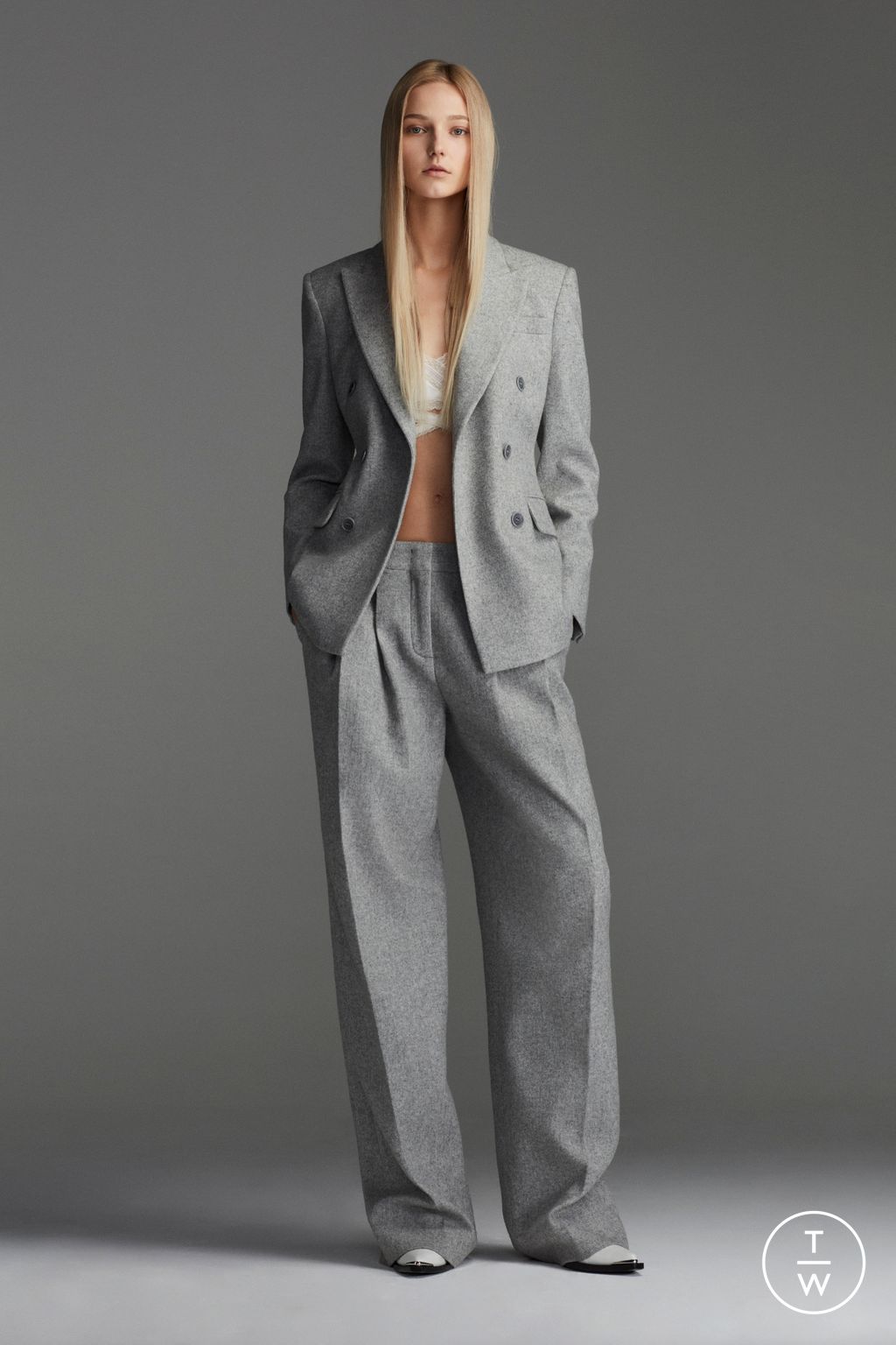 Fashion Week Milan Pre-Fall 2023 look 7 from the Ermanno Scervino collection womenswear