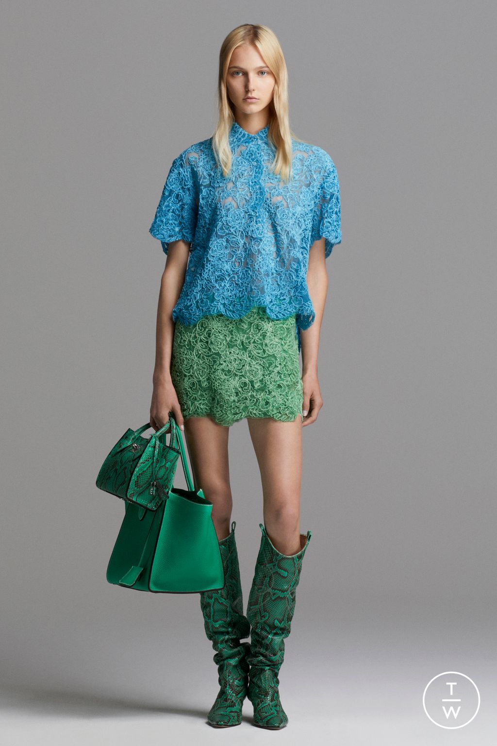 Fashion Week Milan Resort 2024 look 14 from the Ermanno Scervino collection 女装
