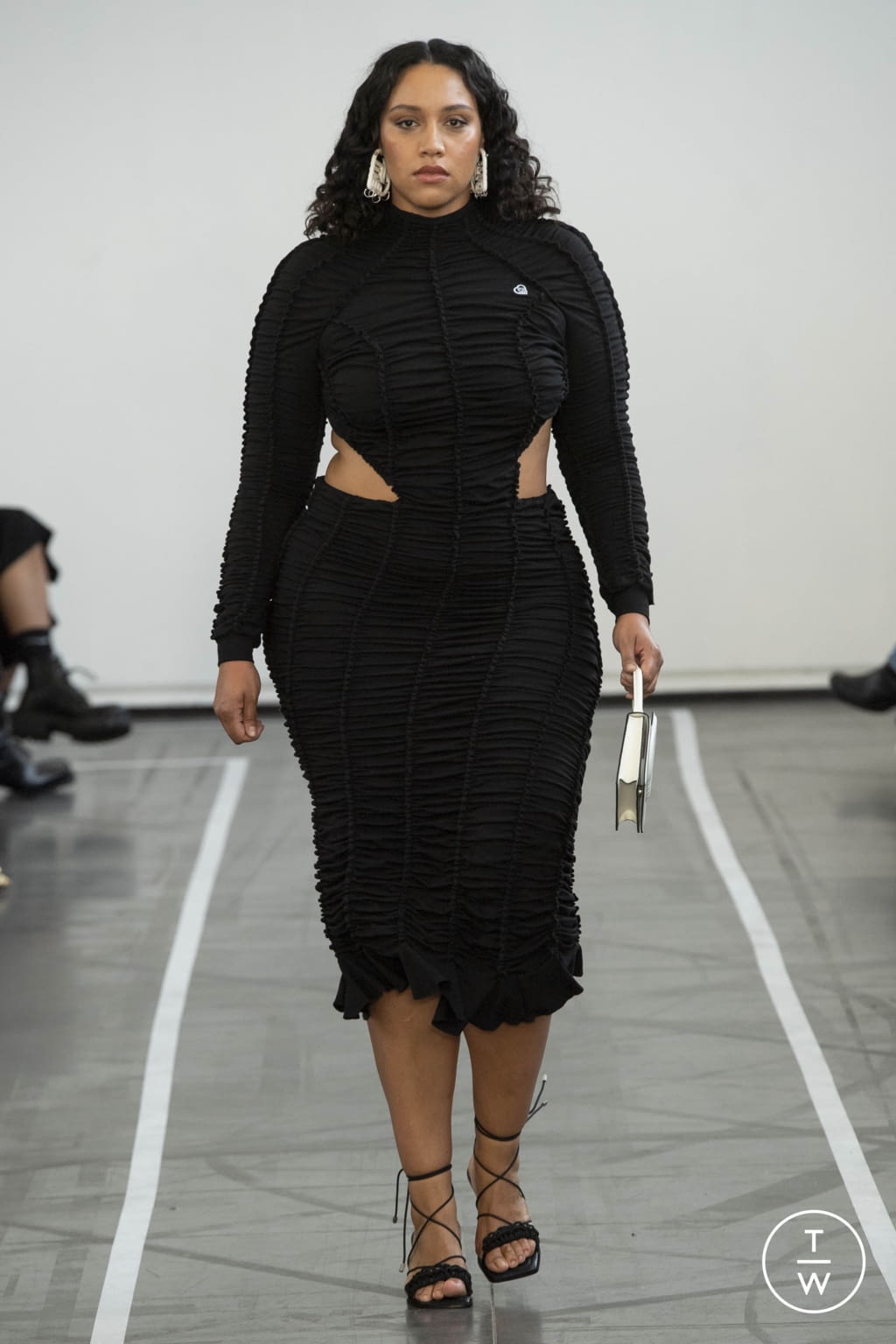 Fashion Week Paris Spring/Summer 2022 look 14 from the Ester Manas collection womenswear