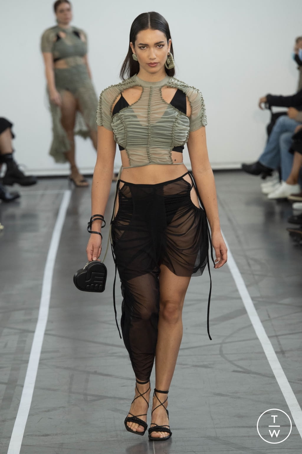 Fashion Week Paris Spring/Summer 2022 look 16 from the Ester Manas collection womenswear