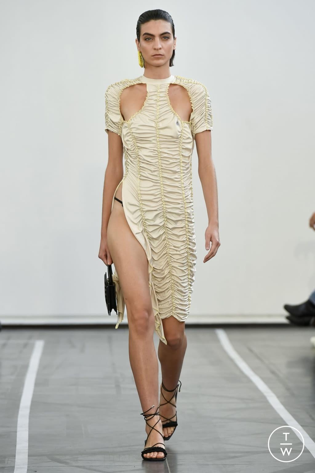 Fashion Week Paris Spring/Summer 2022 look 26 from the Ester Manas collection womenswear