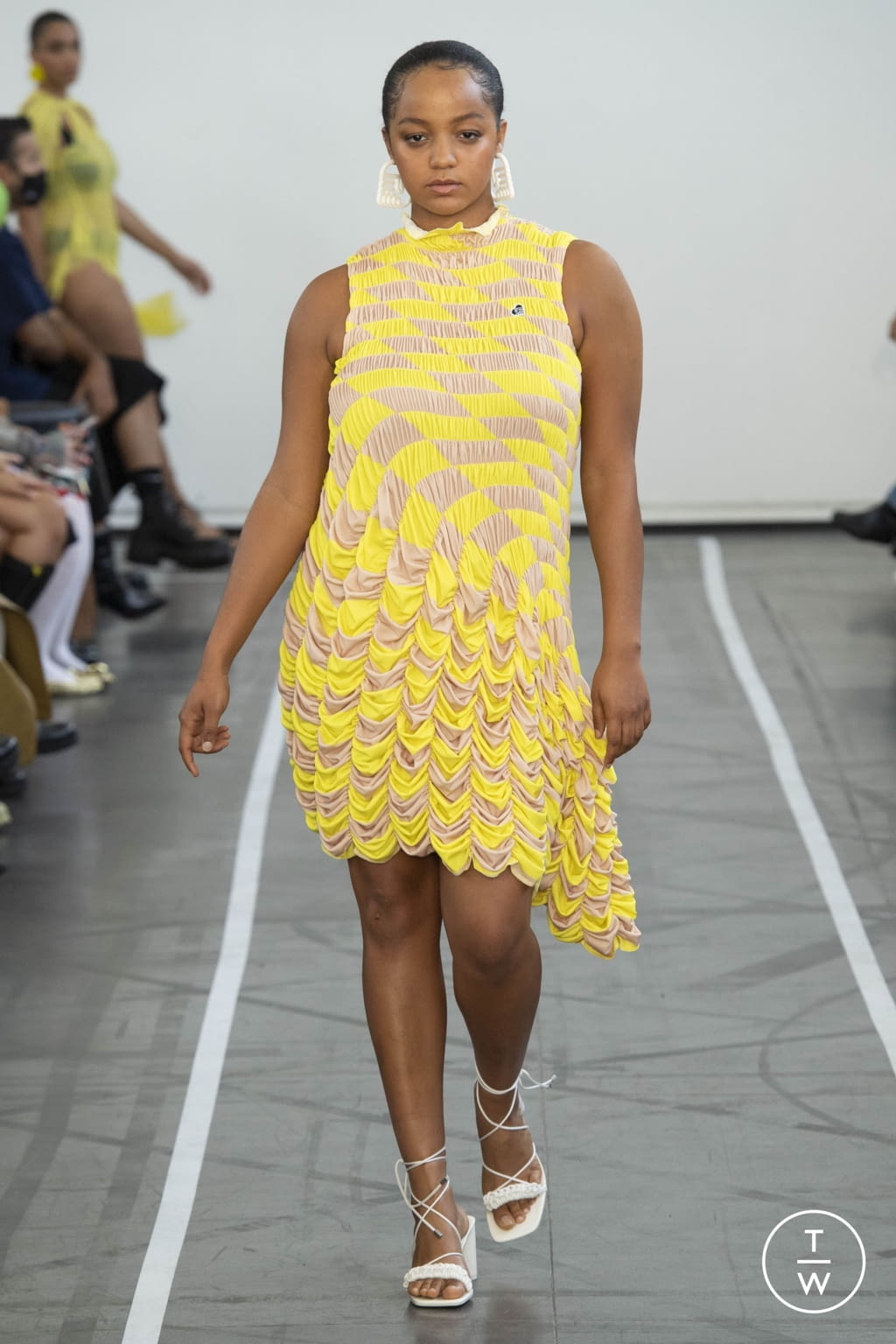 Fashion Week Paris Spring/Summer 2022 look 27 from the Ester Manas collection womenswear