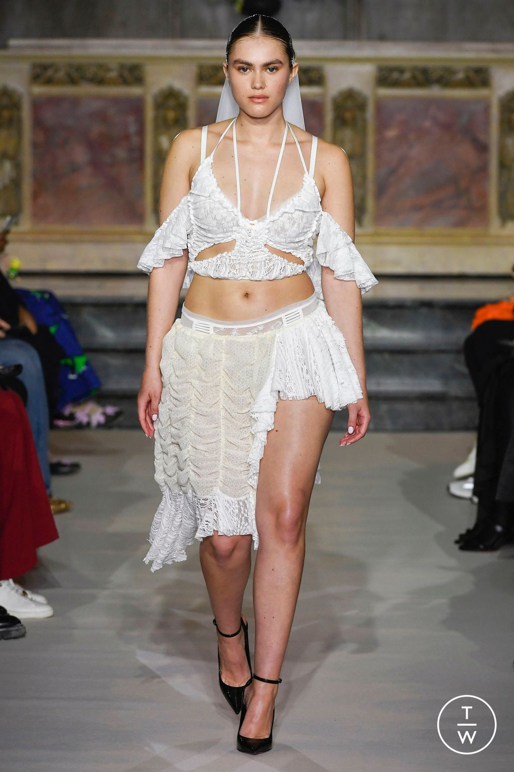 Fashion Week Paris Fall/Winter 2023 look 5 de la collection Ester Manas womenswear