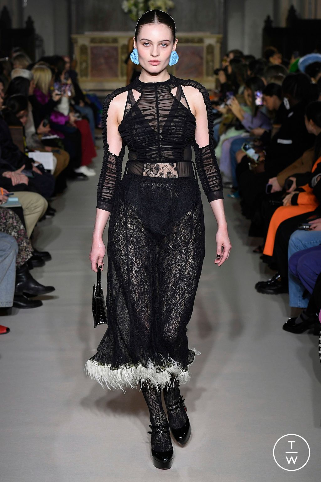 Fashion Week Paris Fall/Winter 2023 look 11 de la collection Ester Manas womenswear