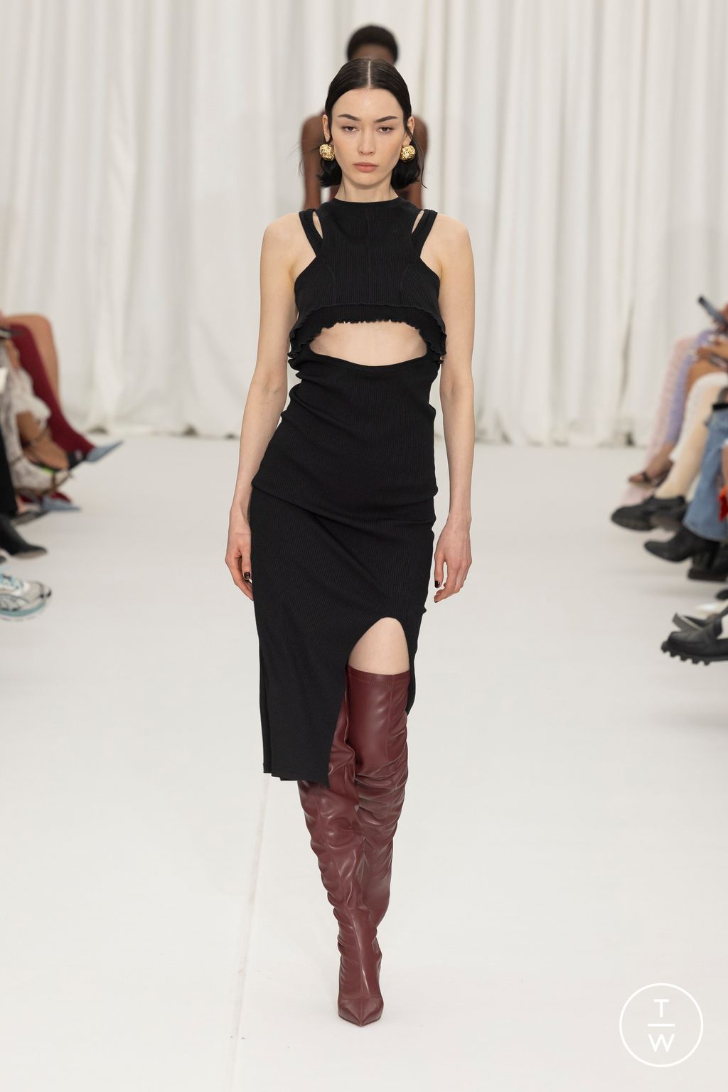 Fashion Week Paris Fall/Winter 2024 look 35 de la collection Ester Manas womenswear