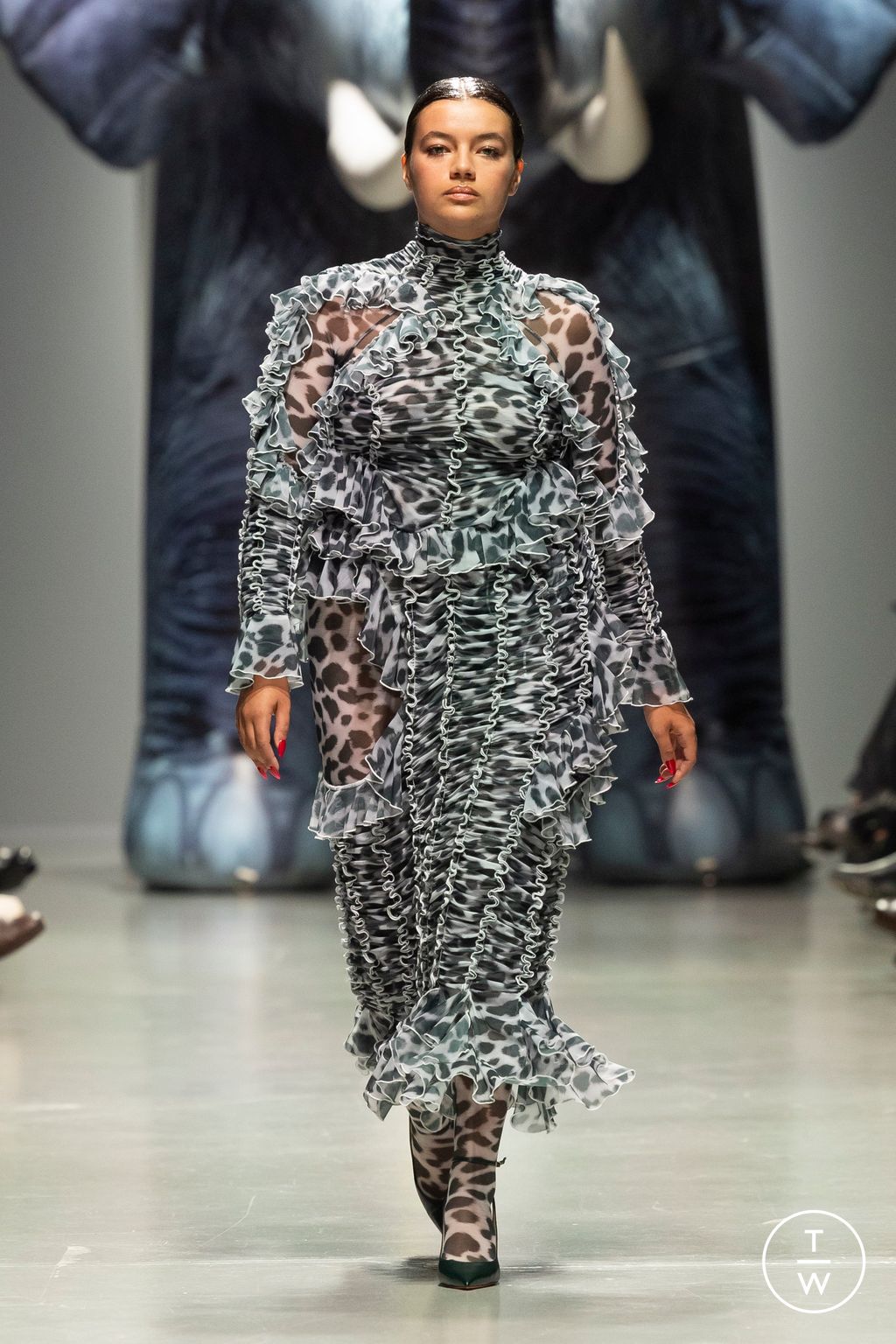 Fashion Week Paris Spring-Summer 2025 look 10 from the Ester Manas collection womenswear