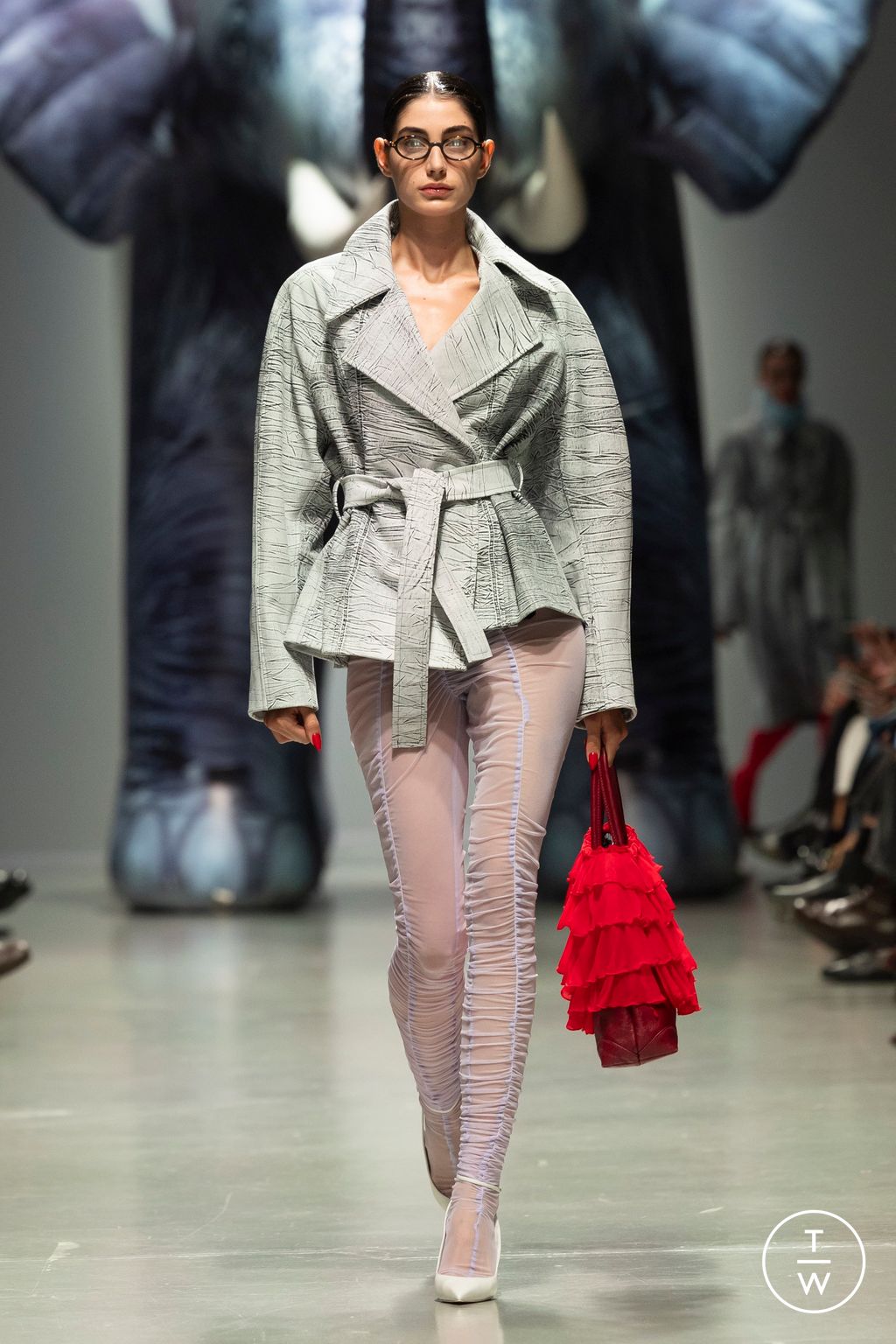 Fashion Week Paris Spring/Summer 2025 look 18 from the Ester Manas collection womenswear