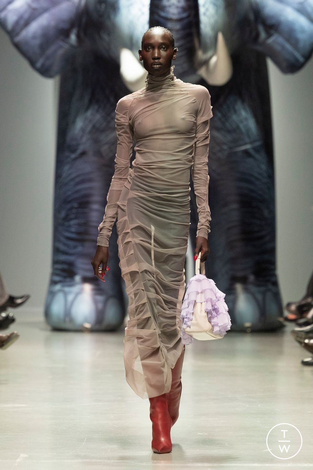 Fashion Week Paris Spring/Summer 2025 look 26 from the Ester Manas collection womenswear