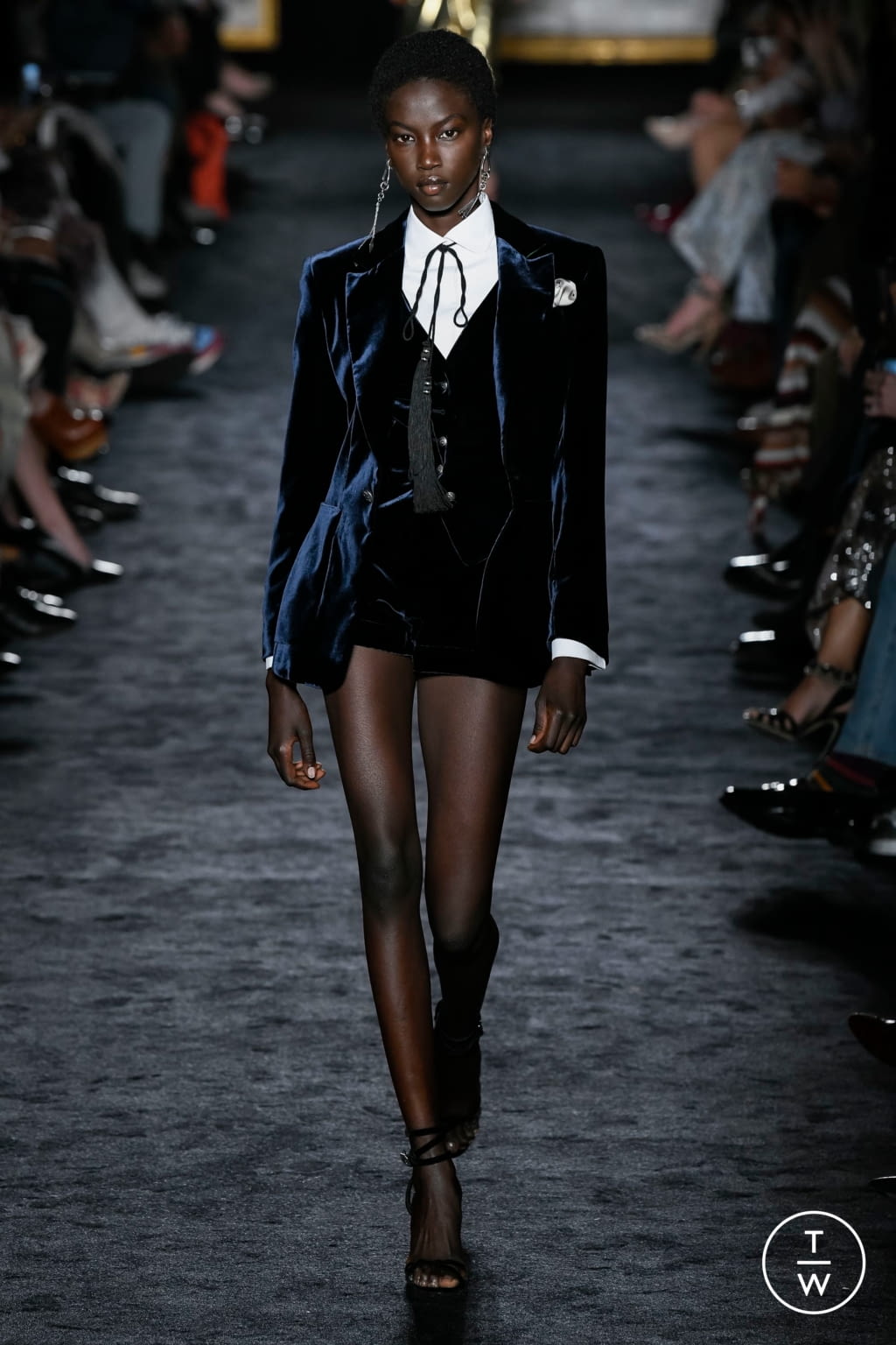 Fashion Week Milan Fall/Winter 2020 look 47 from the Etro collection womenswear