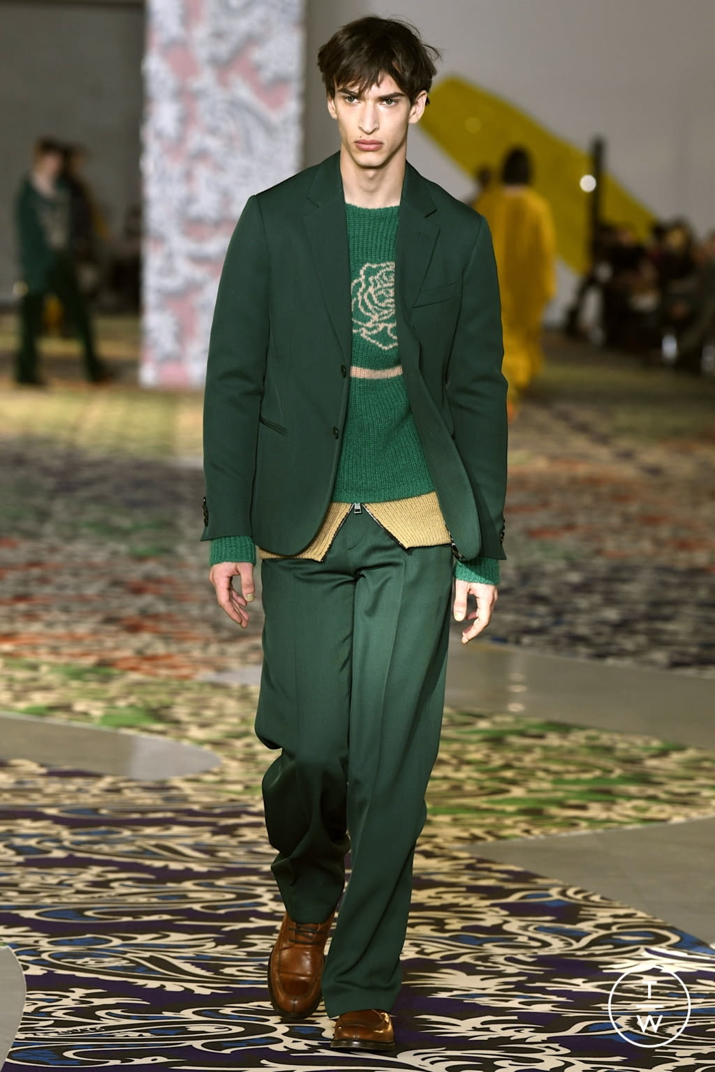 Fashion Week Milan Fall/Winter 2022 look 32 from the Etro collection menswear