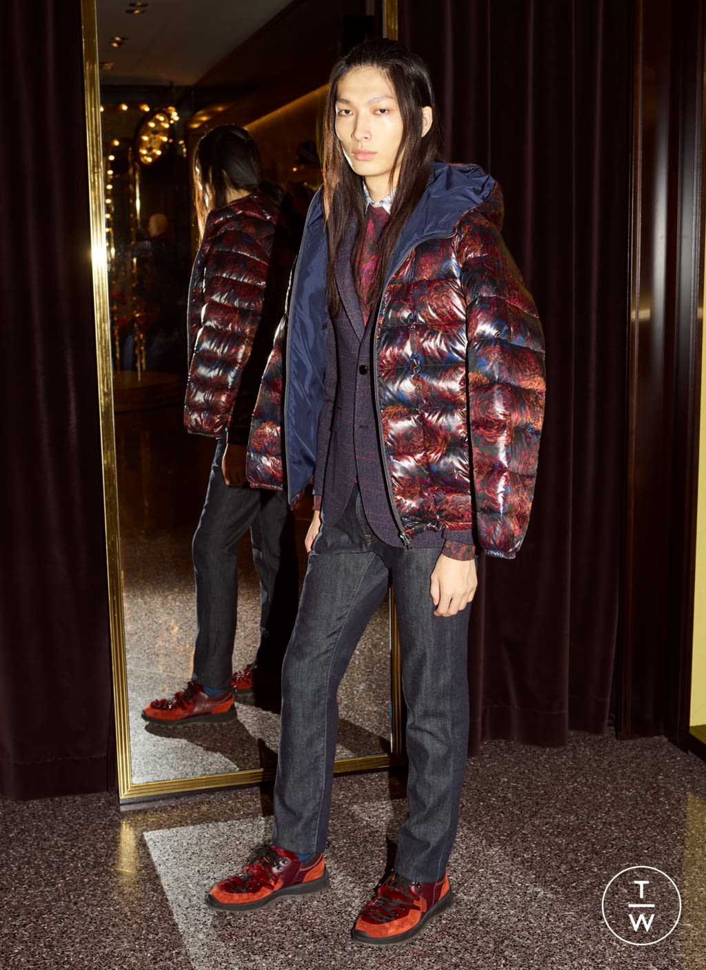 Fashion Week Milan Fall/Winter 2019 look 22 from the Etro collection menswear