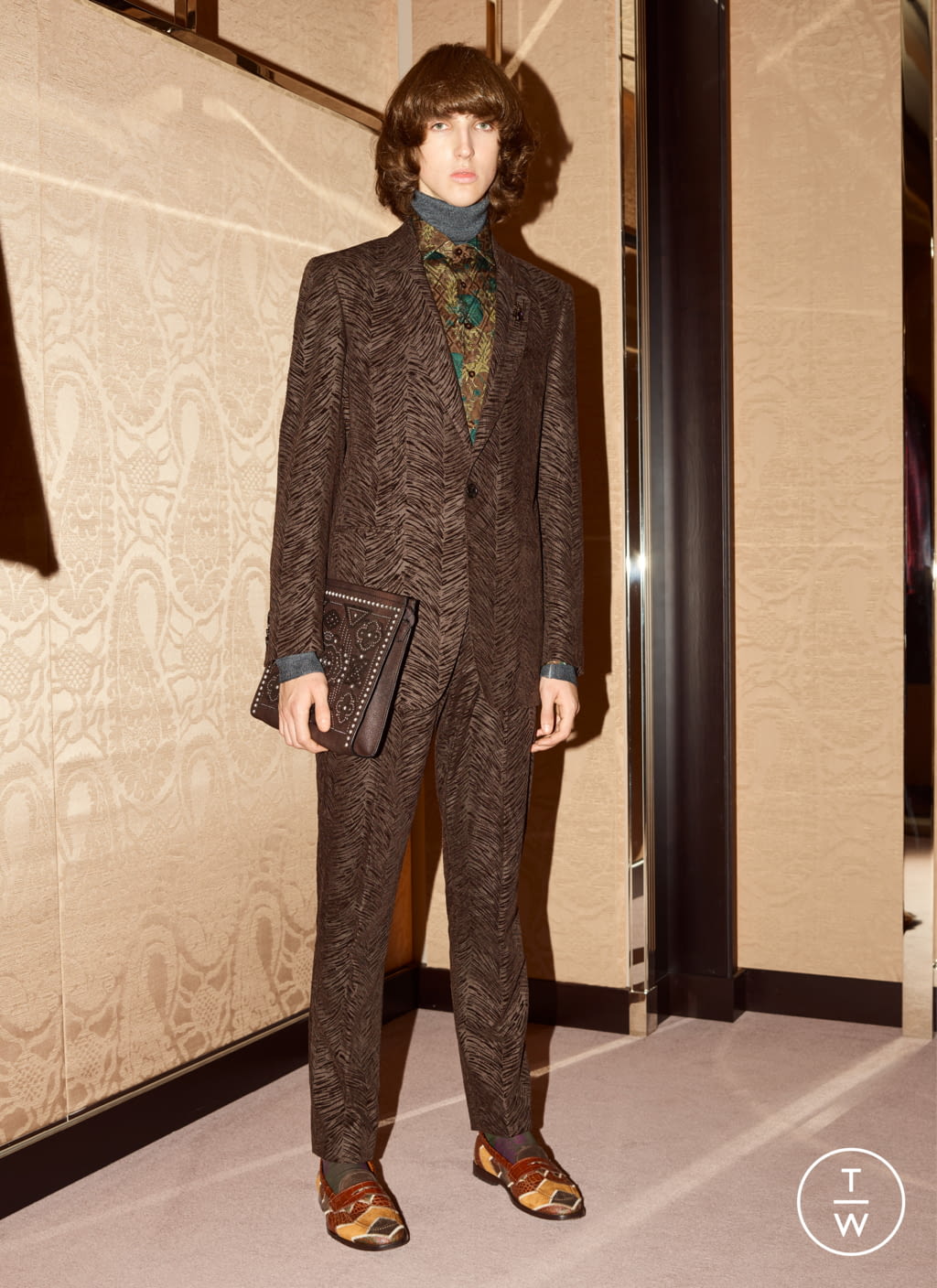 Fashion Week Milan Fall/Winter 2019 look 29 from the Etro collection menswear