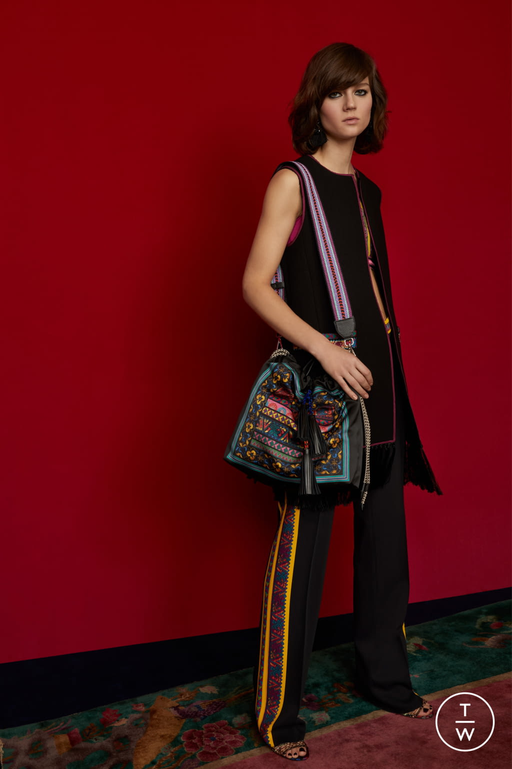 Fashion Week Milan Pre-Fall 2018 look 6 from the Etro collection womenswear
