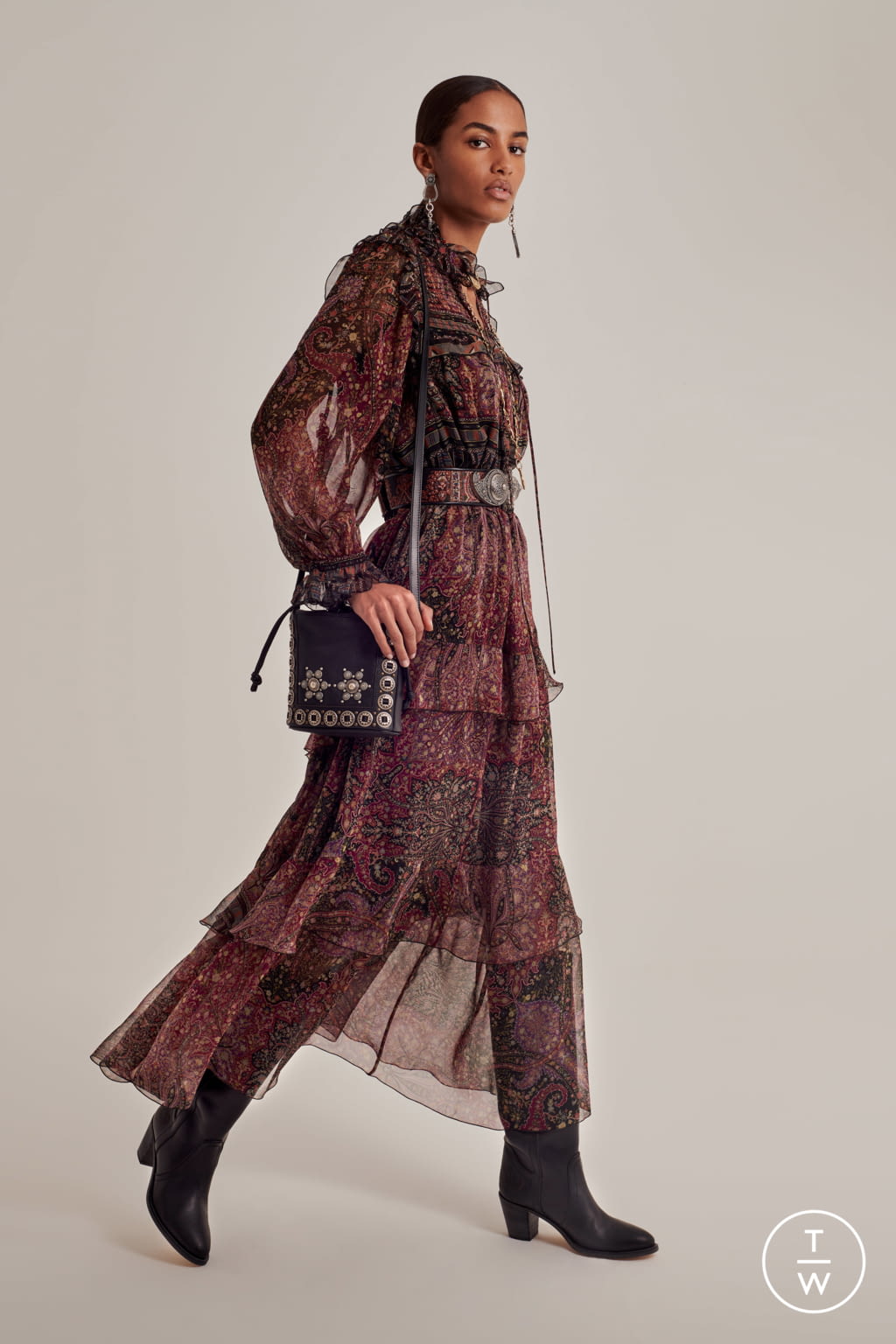 Fashion Week Milan Pre-Fall 2020 look 29 from the Etro collection 女装