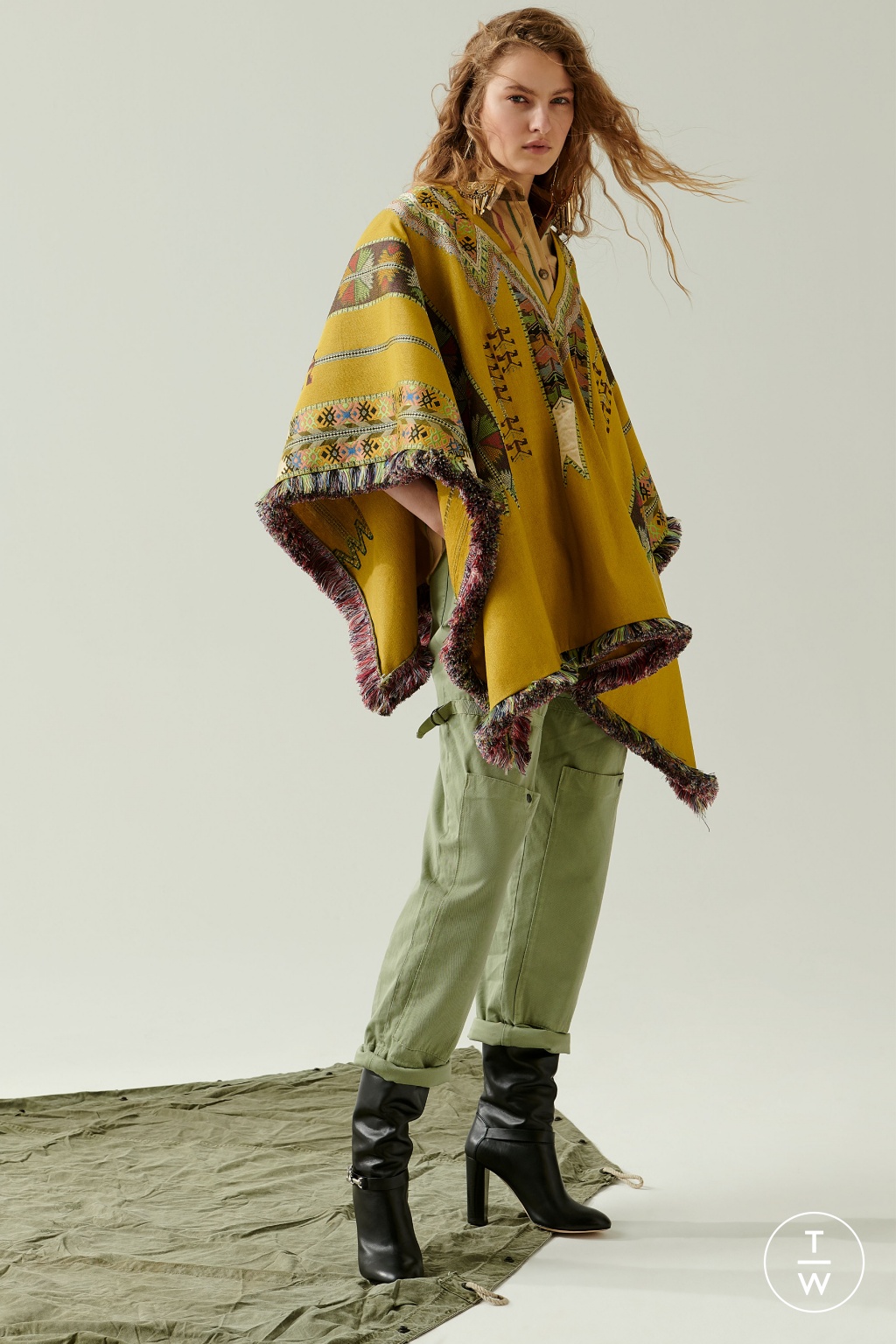 Fashion Week Milan Resort 2020 look 29 from the Etro collection womenswear