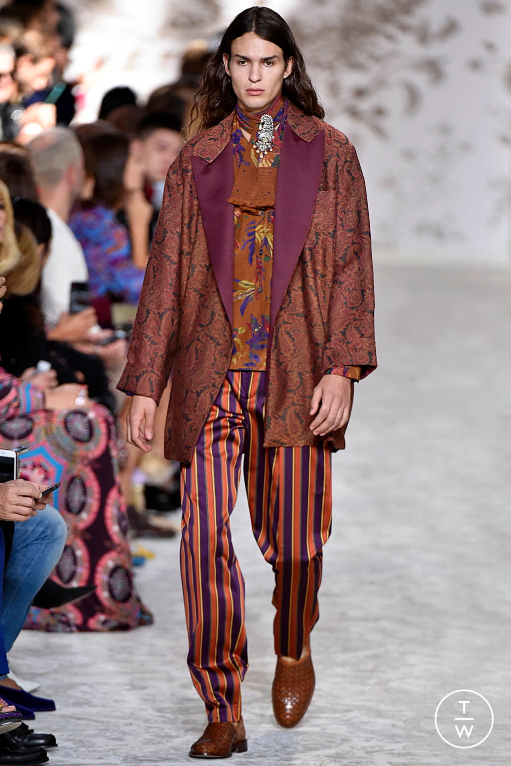 Fashion Week Milan Spring/Summer 2018 look 38 from the Etro collection womenswear
