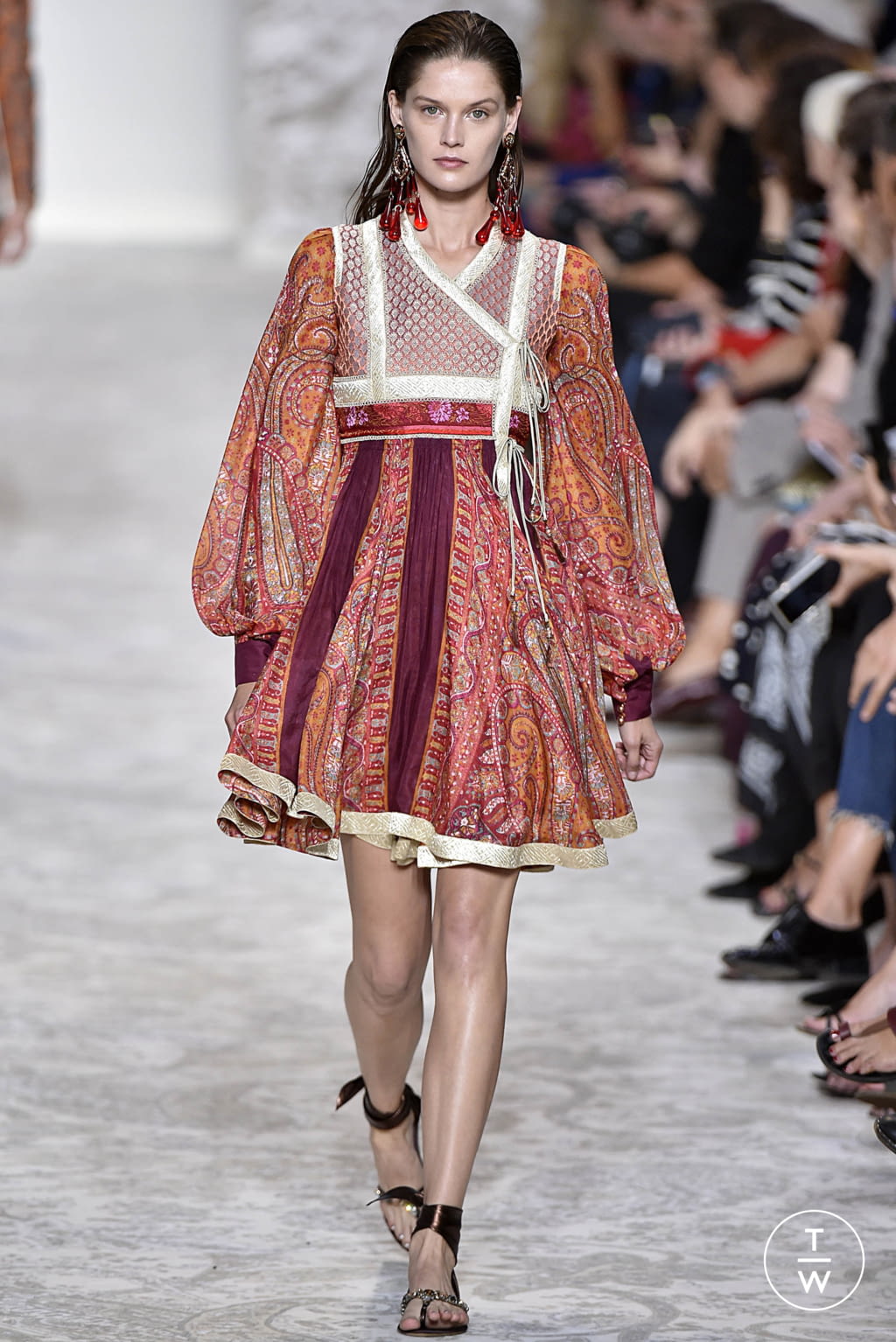 Fashion Week Milan Spring/Summer 2018 look 39 from the Etro collection womenswear