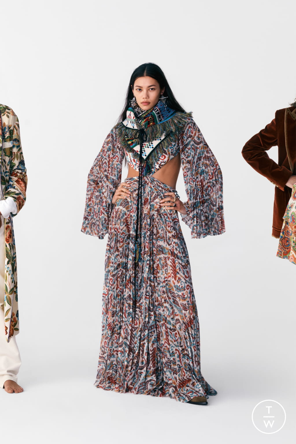 Fashion Week Milan Pre-Fall 2021 look 5 from the Etro collection 女装