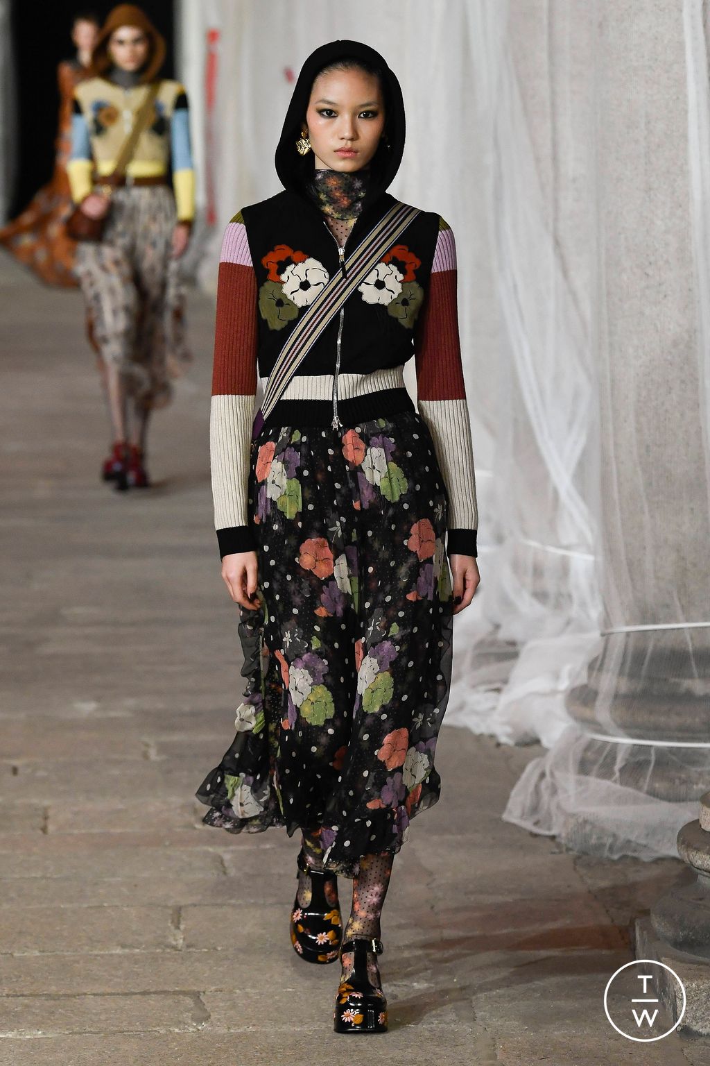 Fashion Week Milan Fall/Winter 2023 look 8 de la collection Etro womenswear